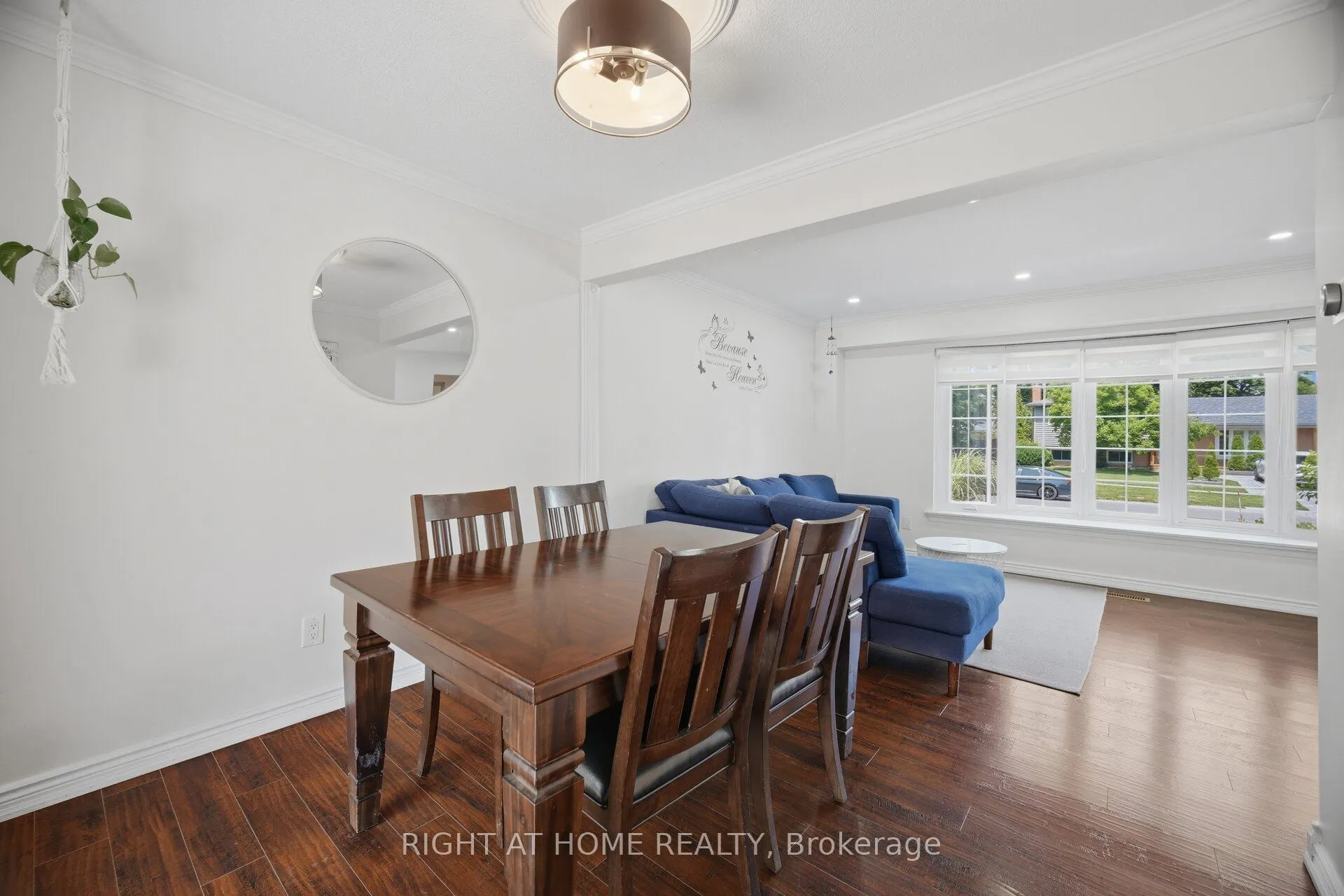 4 Rosefield Drive