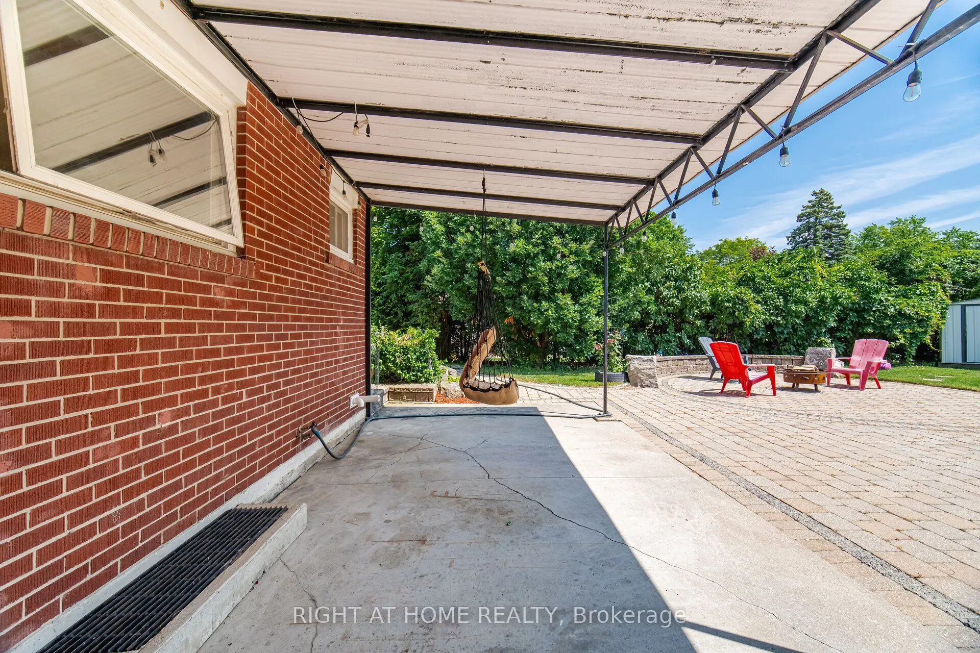4 Rosefield Drive