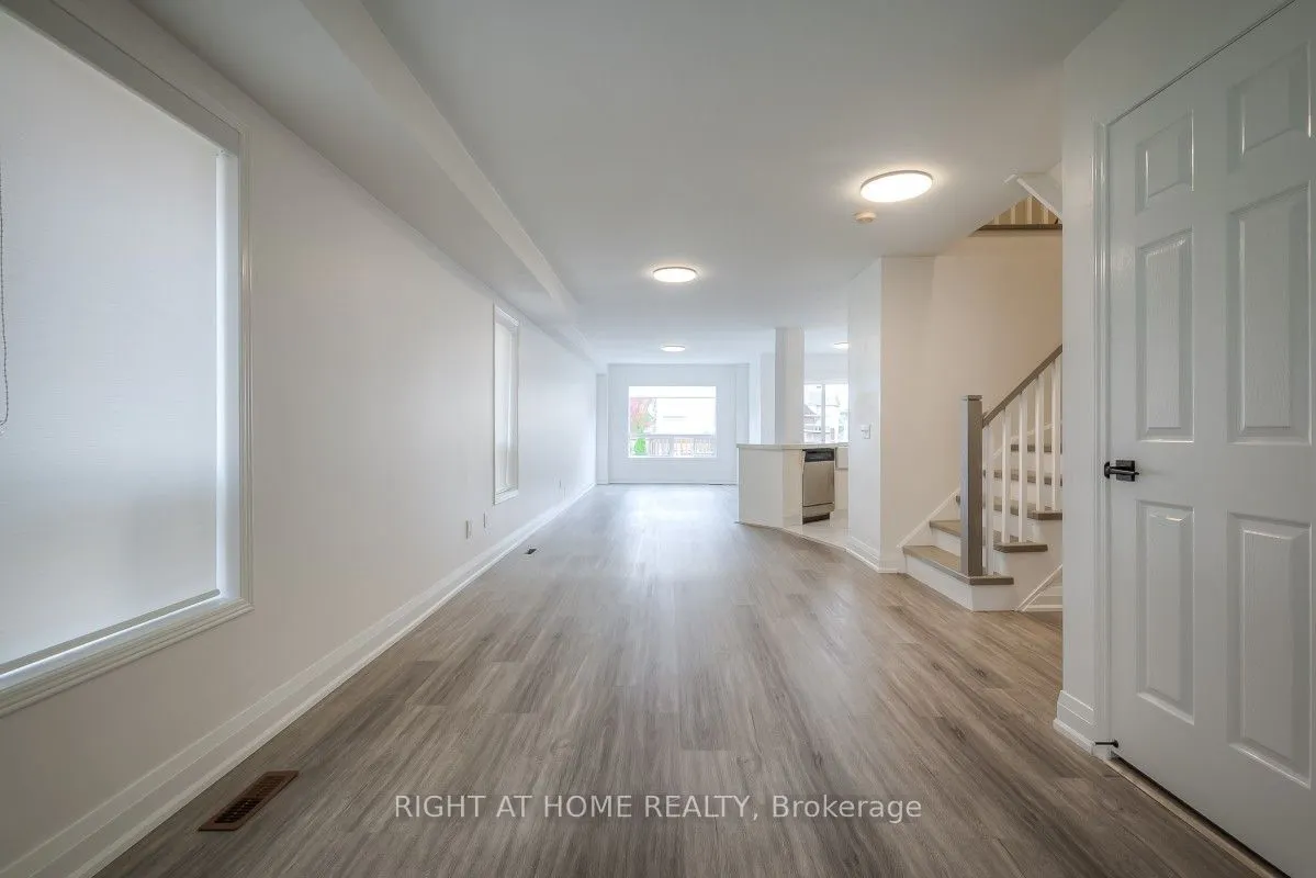 7401 Village Walk