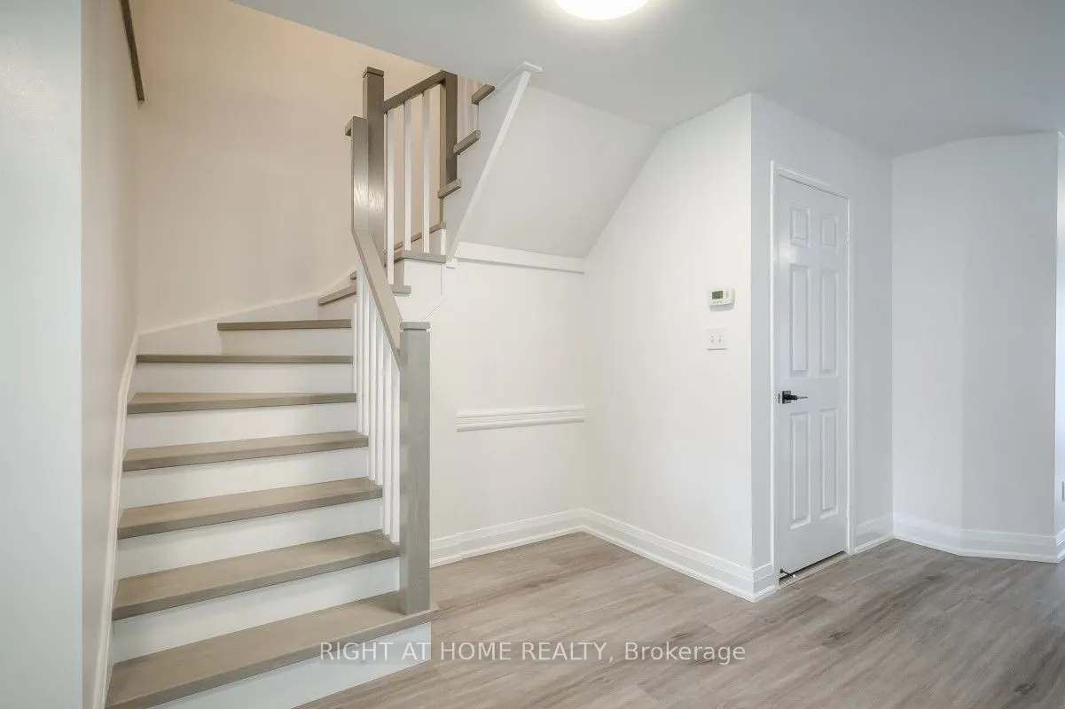 7401 Village Walk