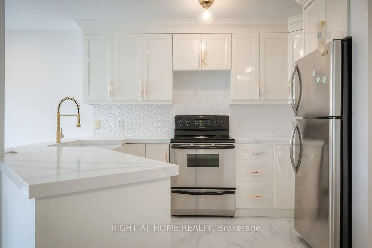 7401 Village Walk