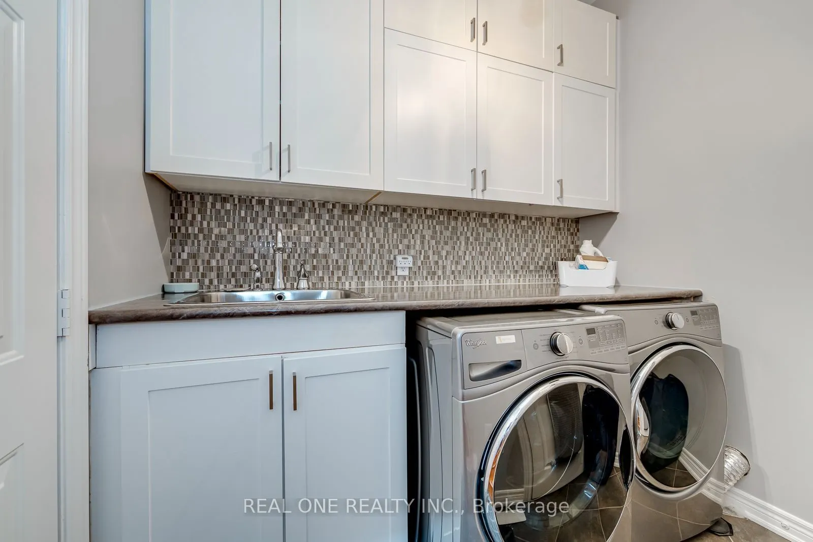 2254 Rockingham Drive #6