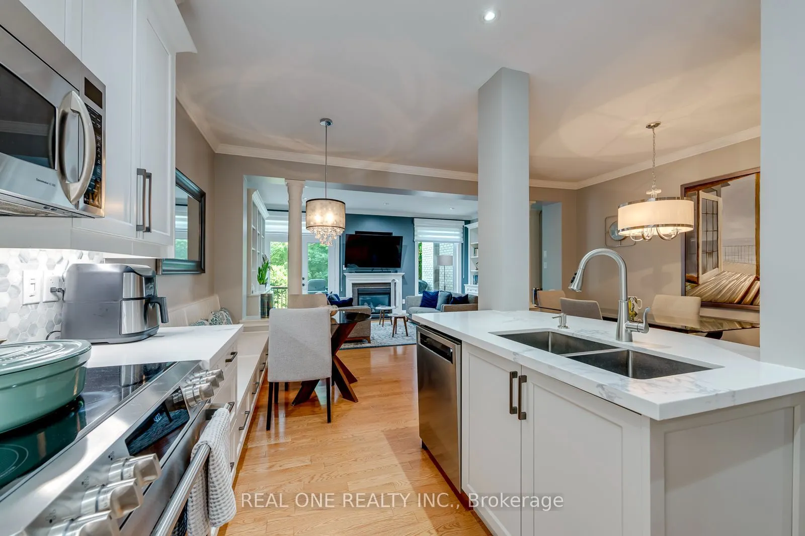 2254 Rockingham Drive #6