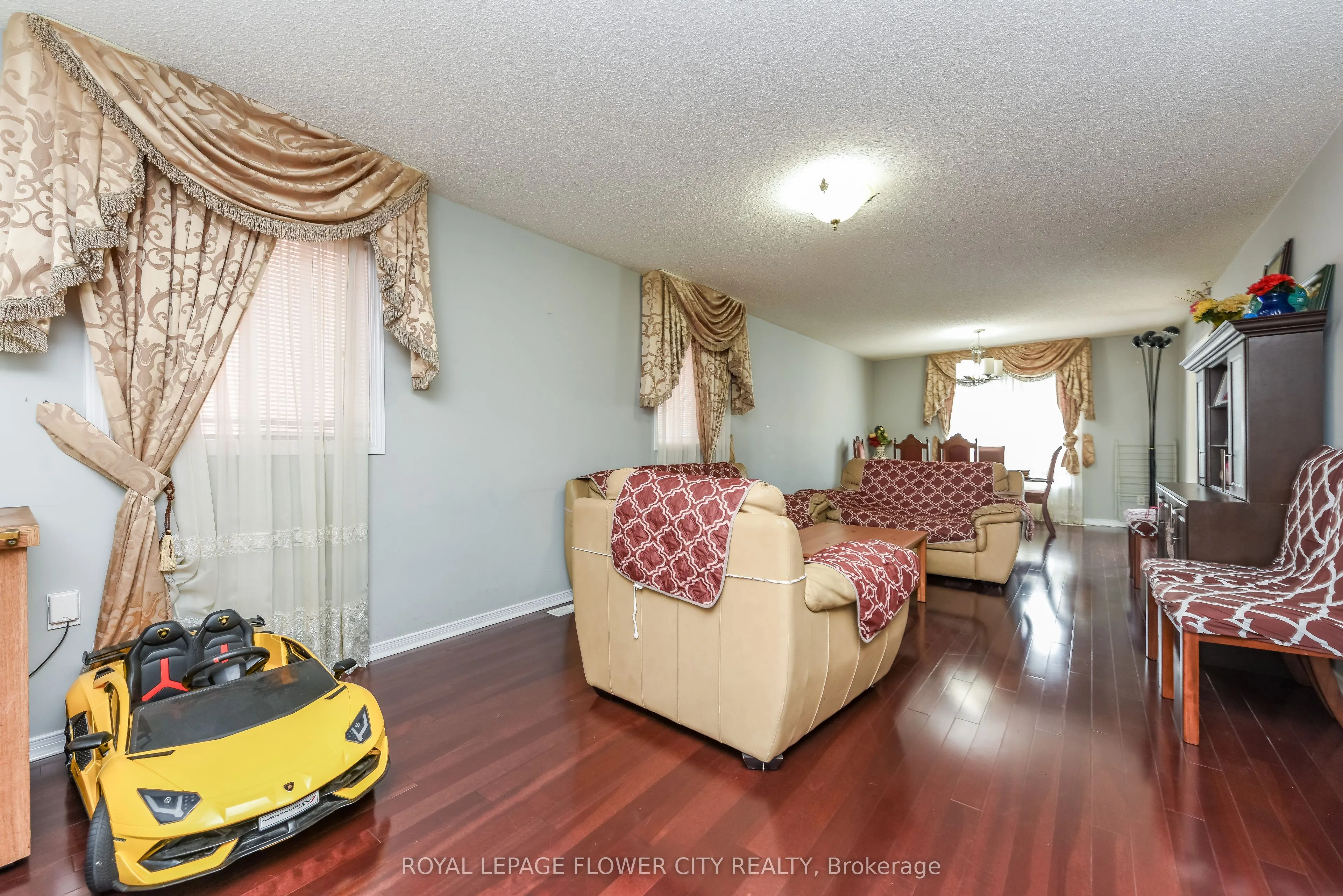 46 Pertosa Drive