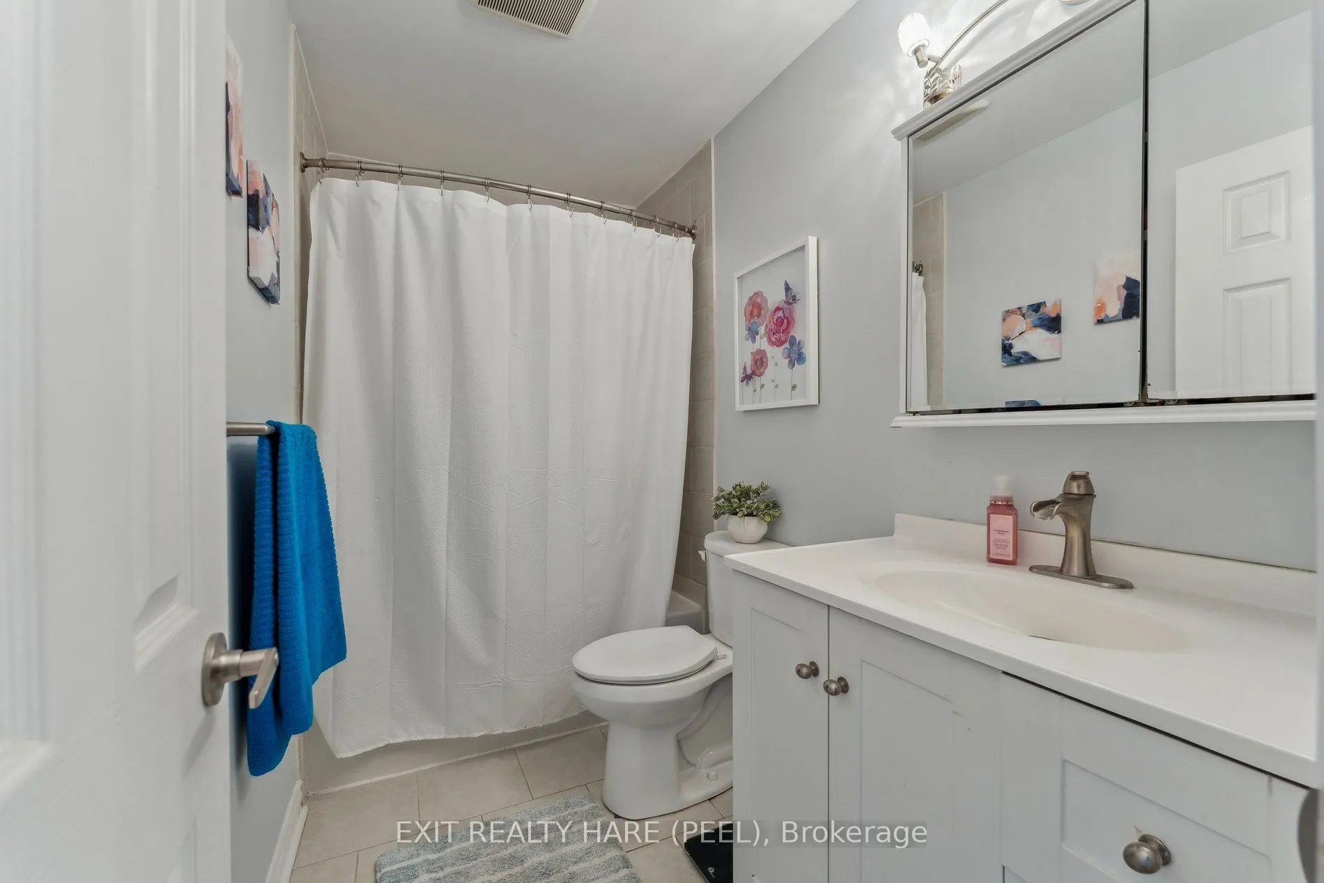 900 Central Park Drive N #78