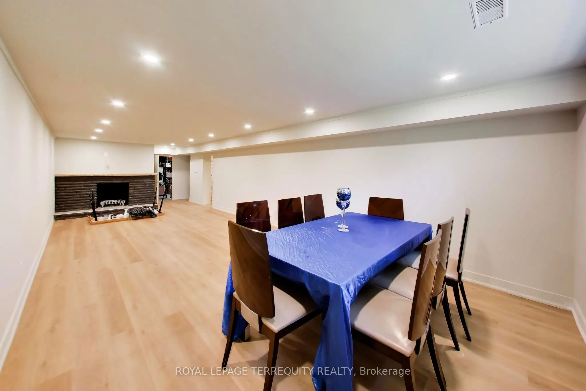 1621 Skyline Drive