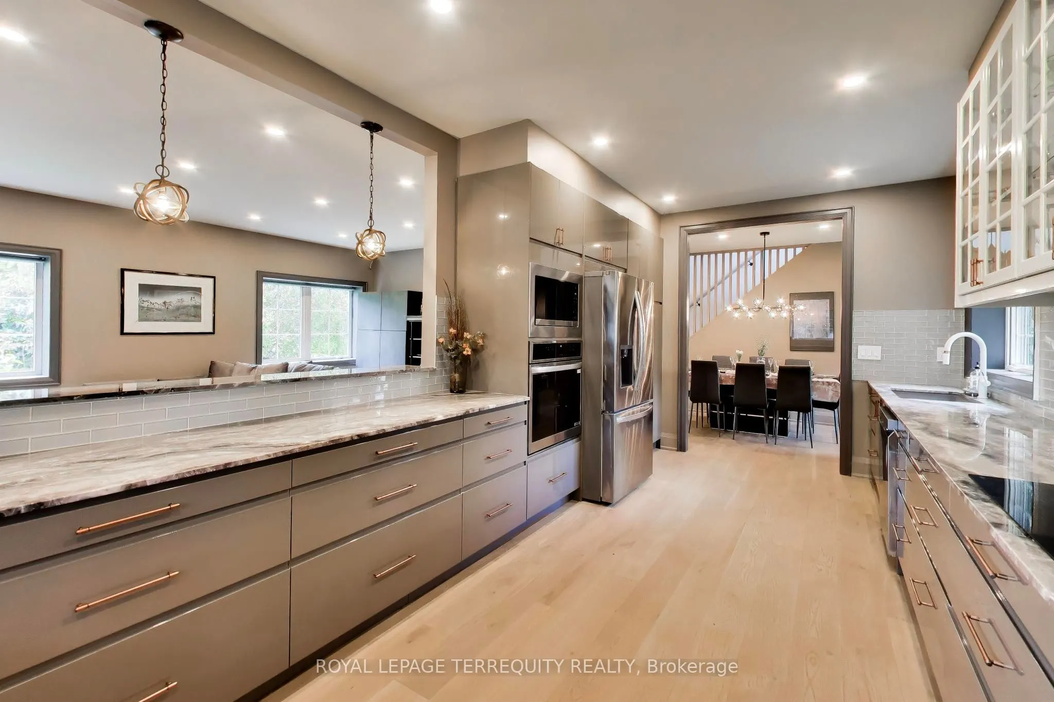 1621 Skyline Drive