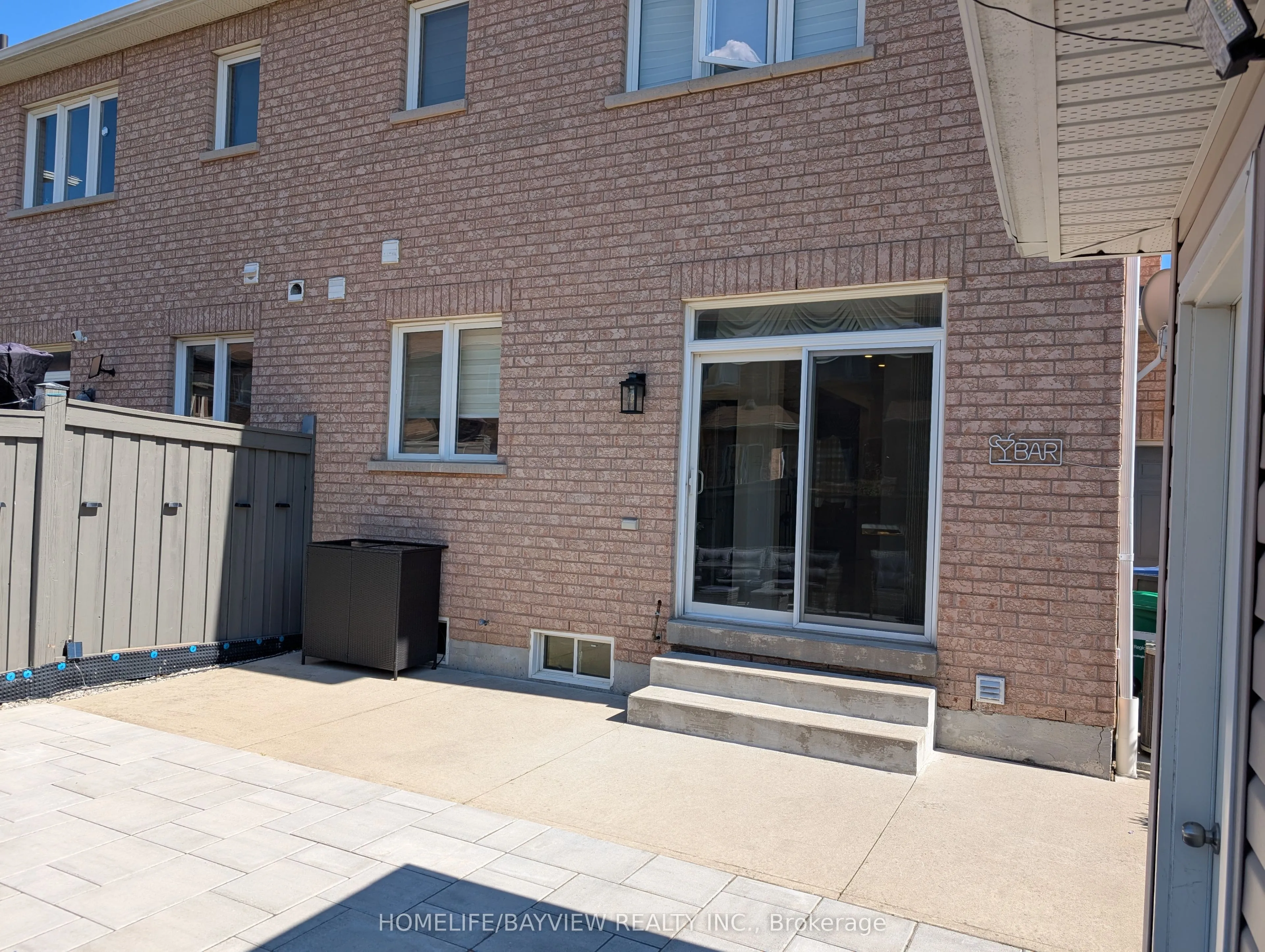 32 Devonsleigh Drive