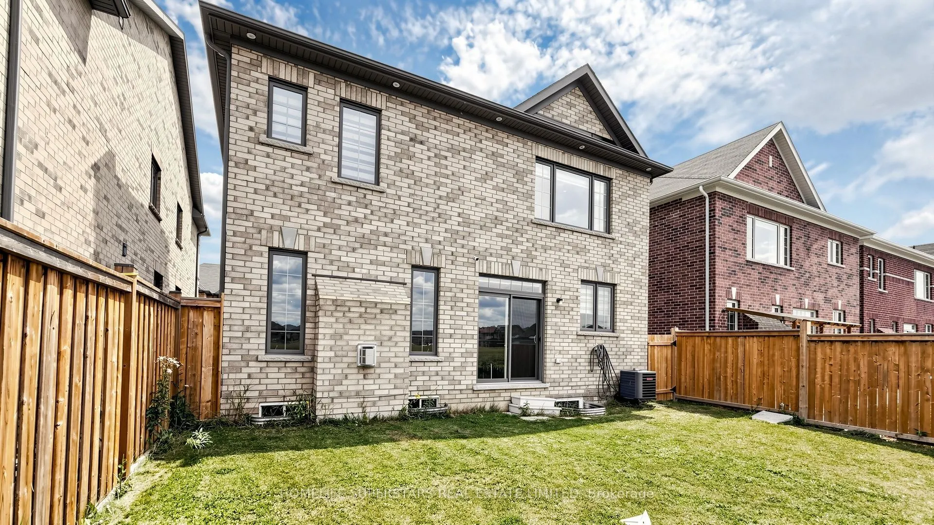 18 Oconnor Crescent