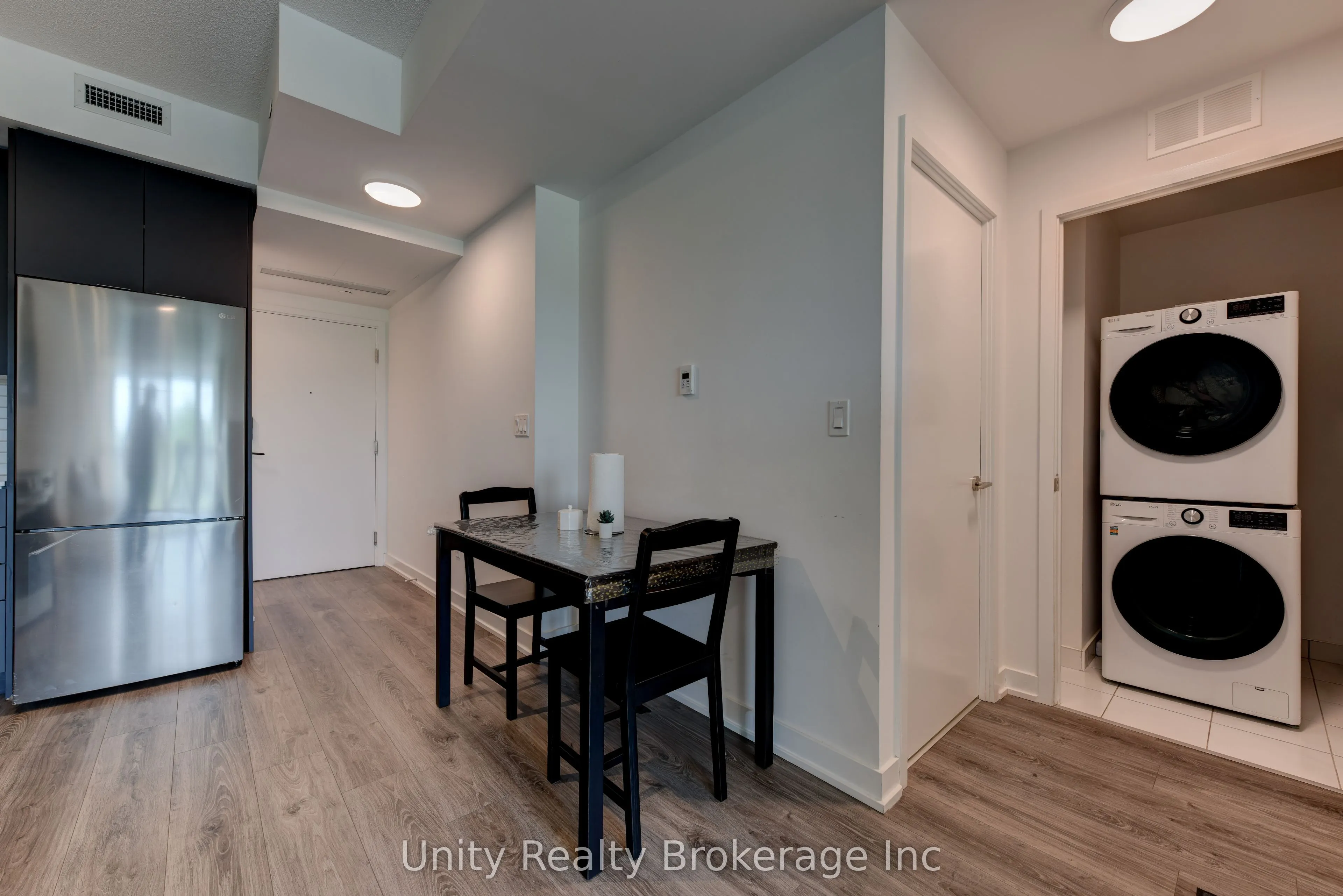 225 Malta Avenue E #302