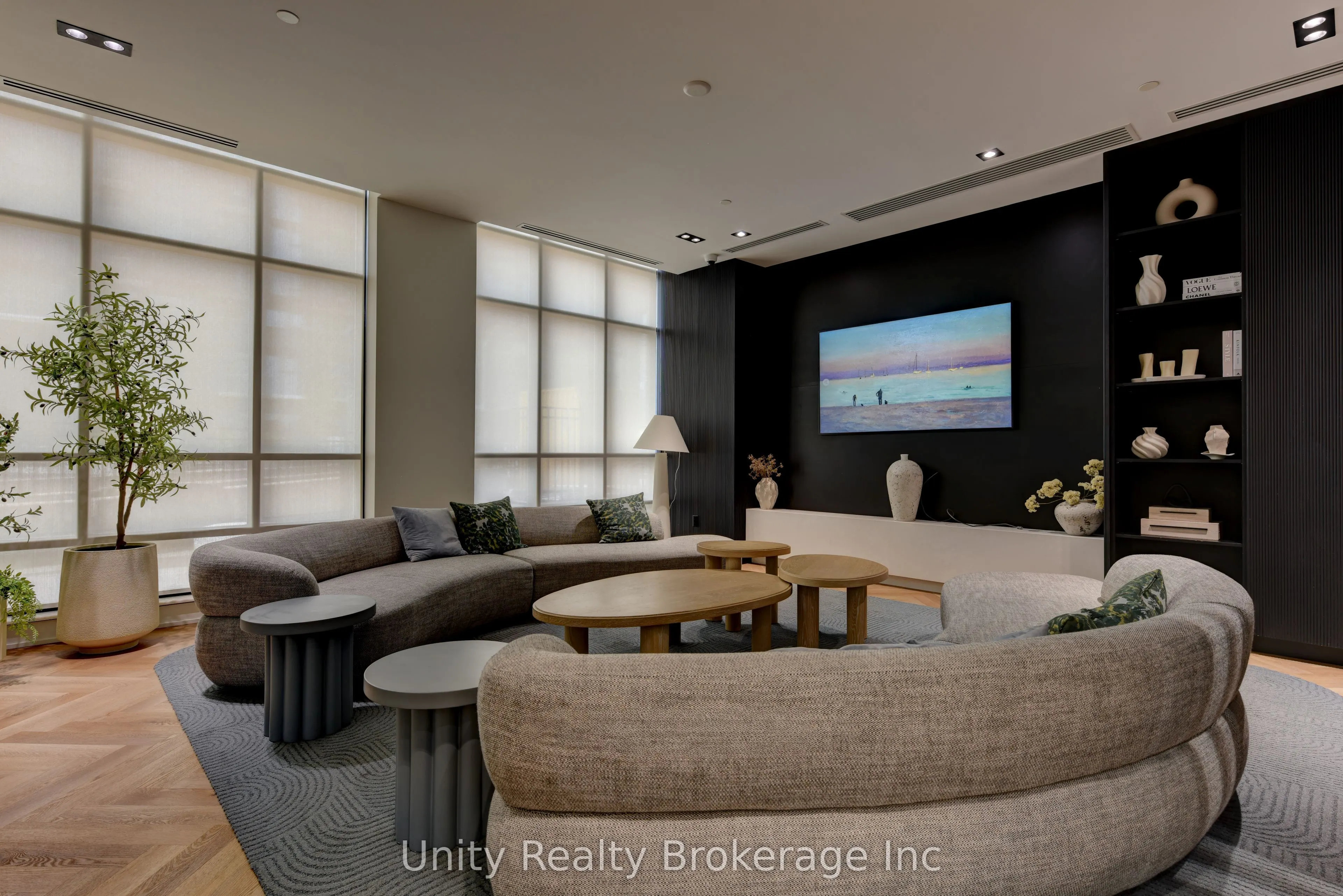 225 Malta Avenue E #302