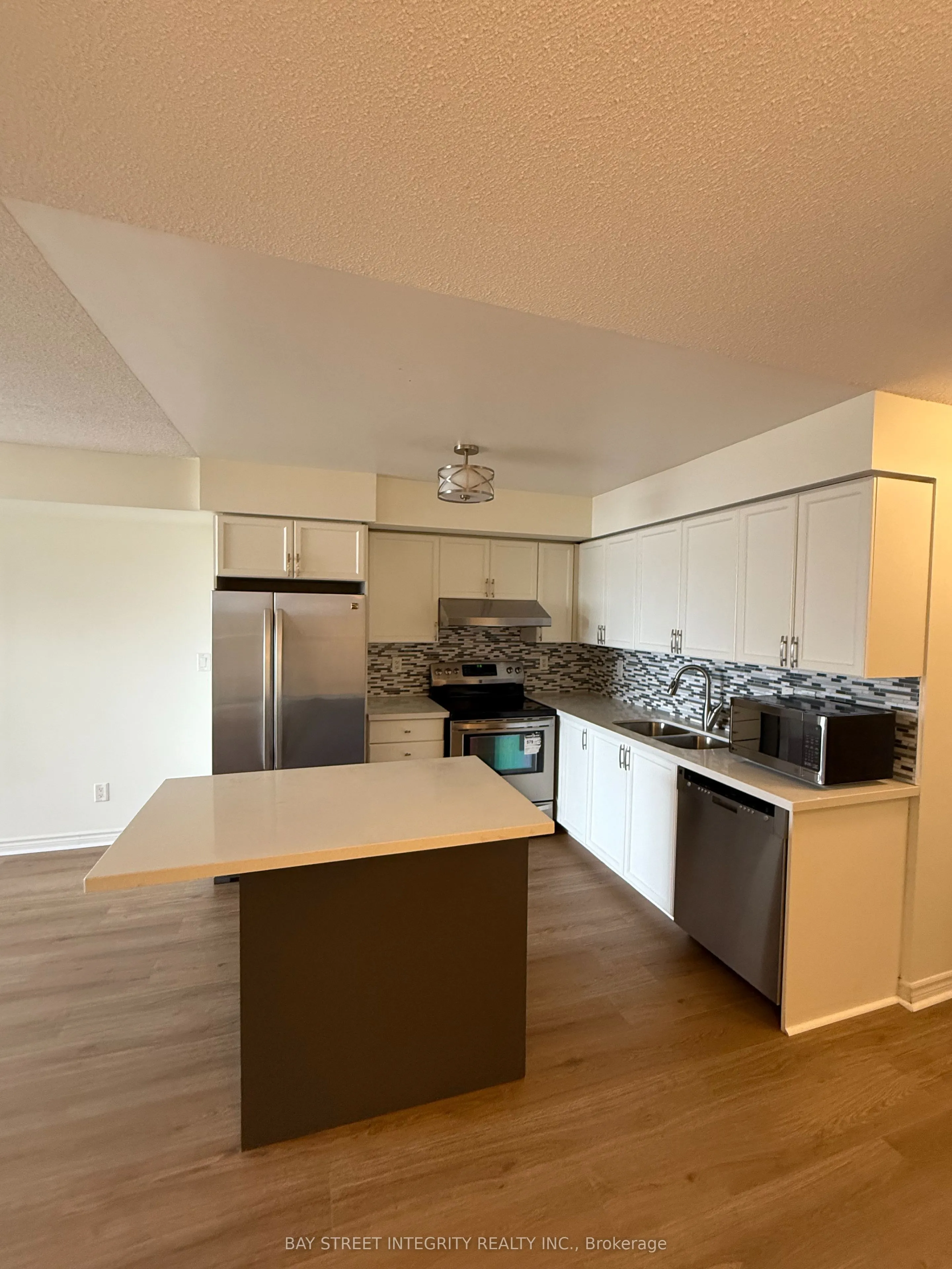 3888 Duke Of York Boulevard #2328