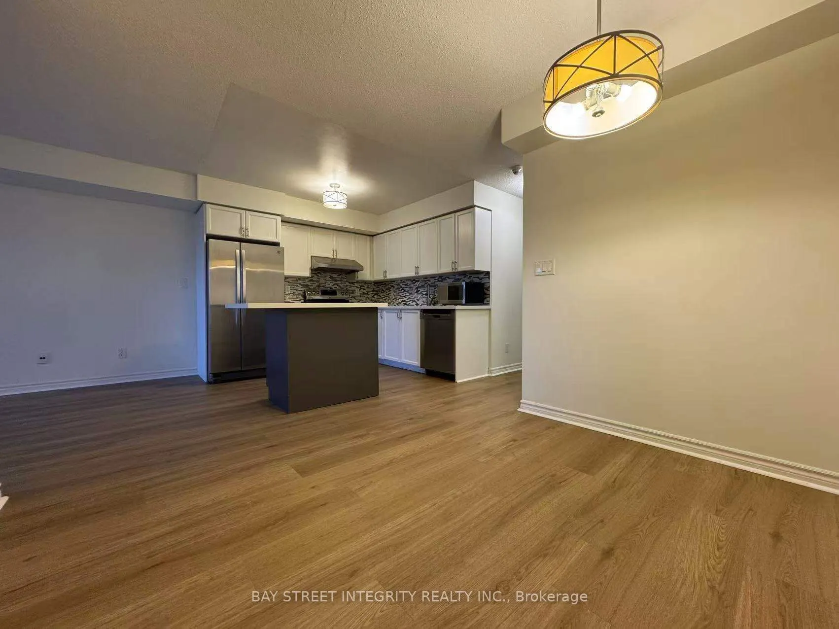 3888 Duke Of York Boulevard #2328