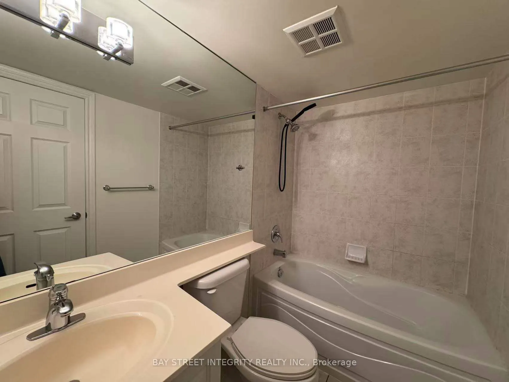 3888 Duke Of York Boulevard #2328