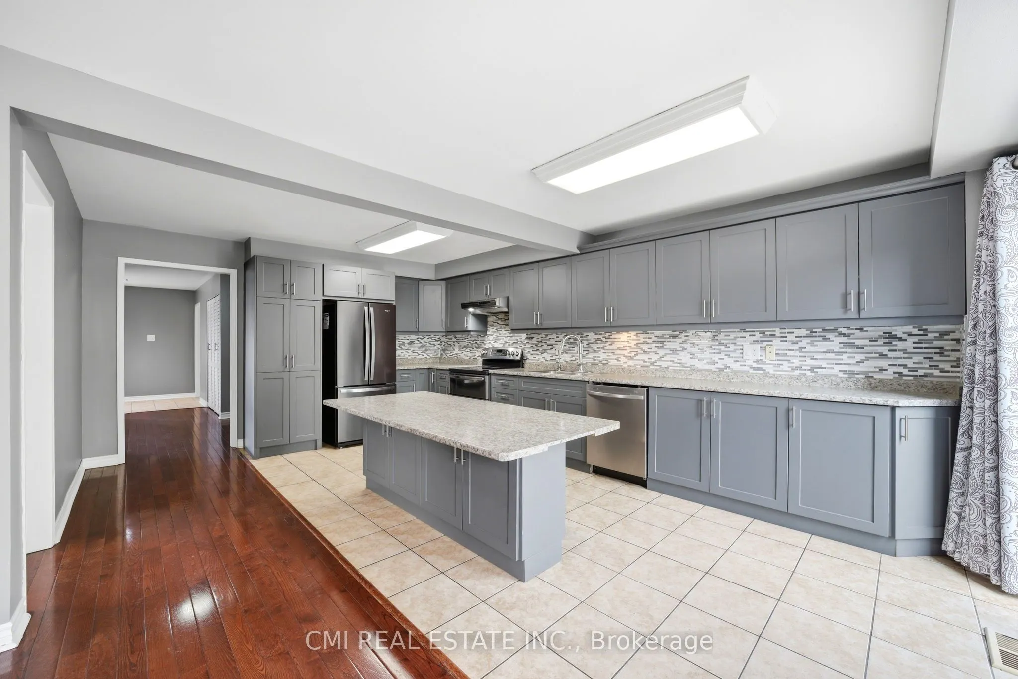 147 Porchlight Road