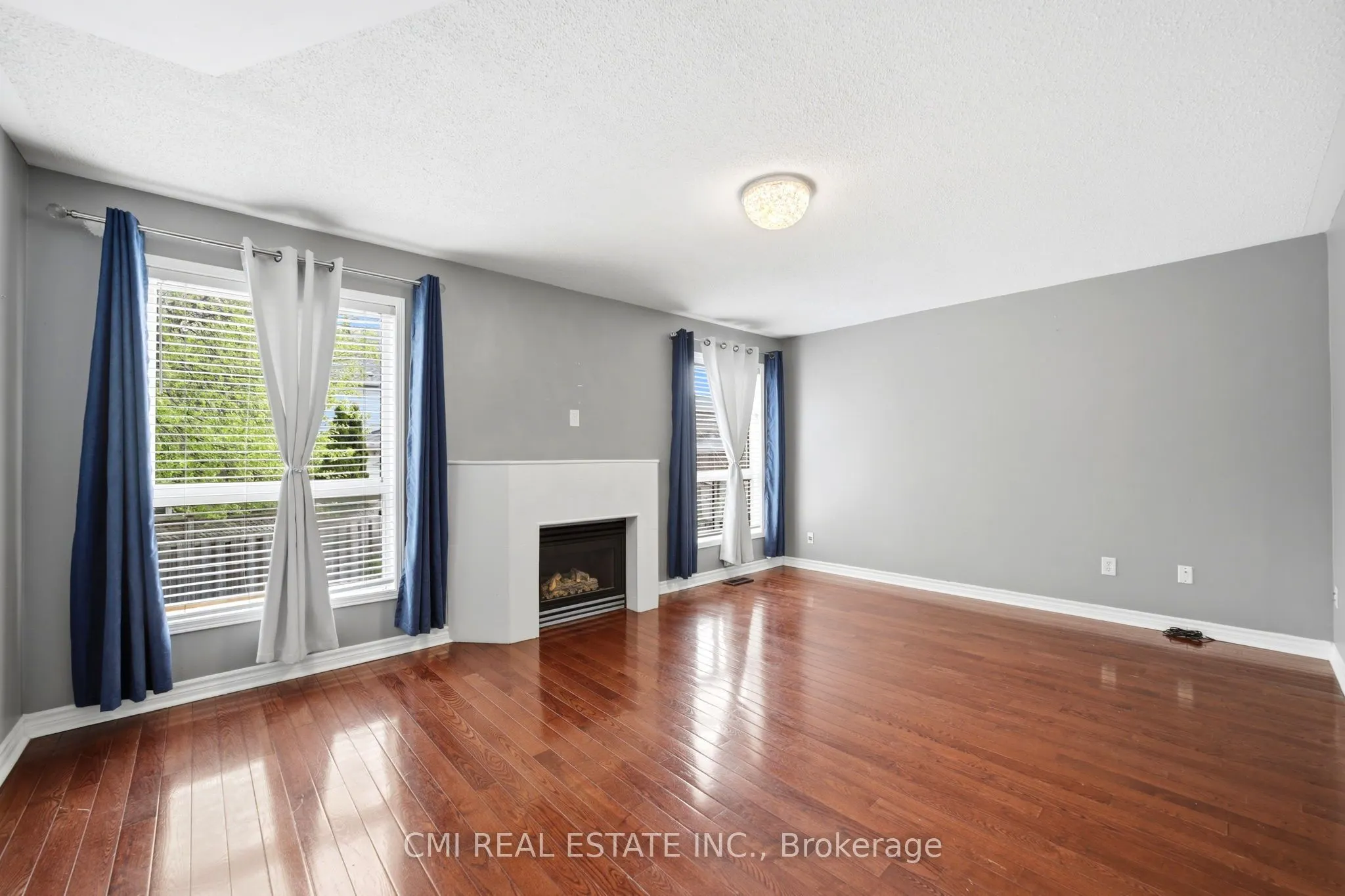 147 Porchlight Road