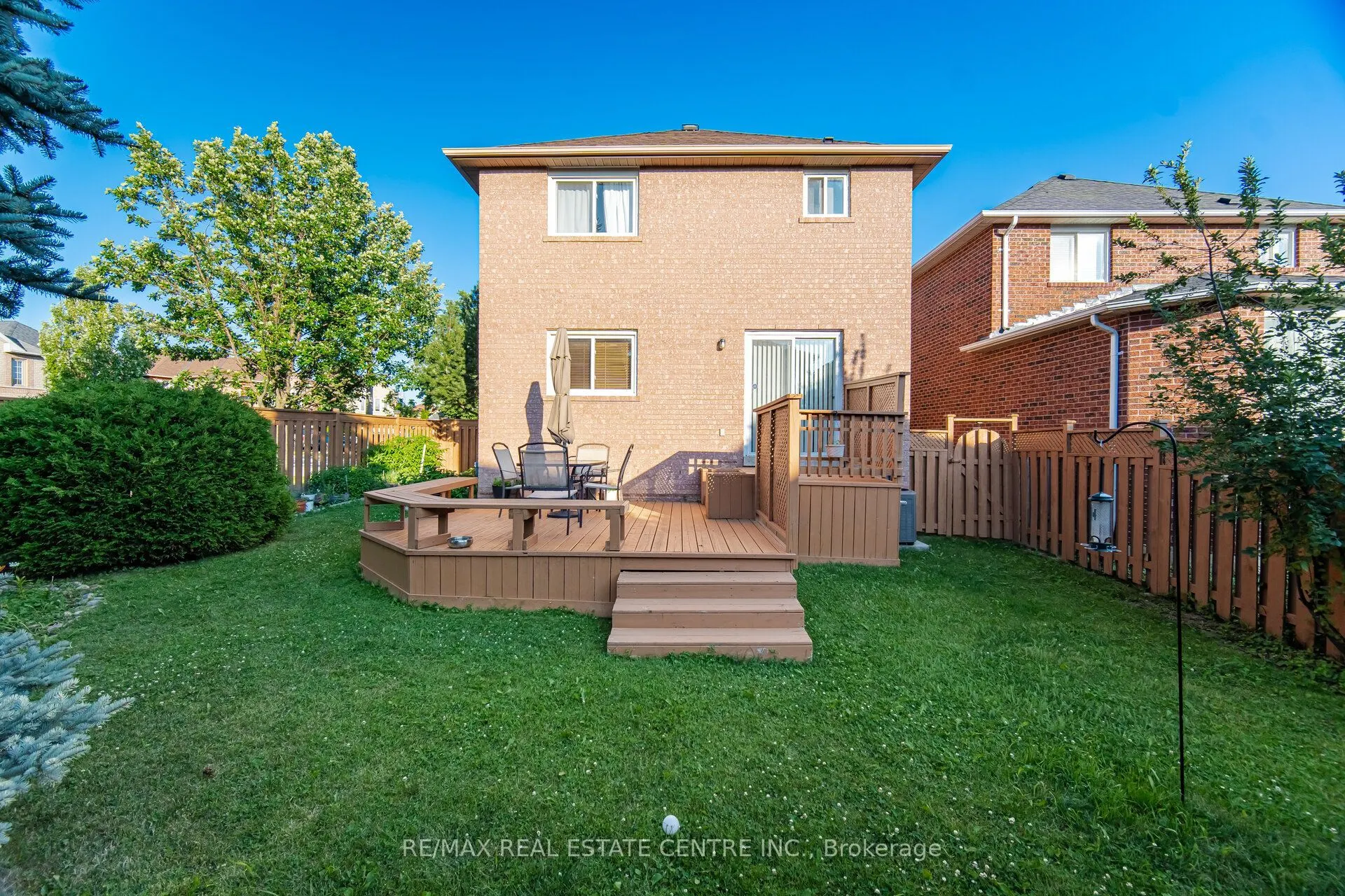 3725 Althorpe Circle