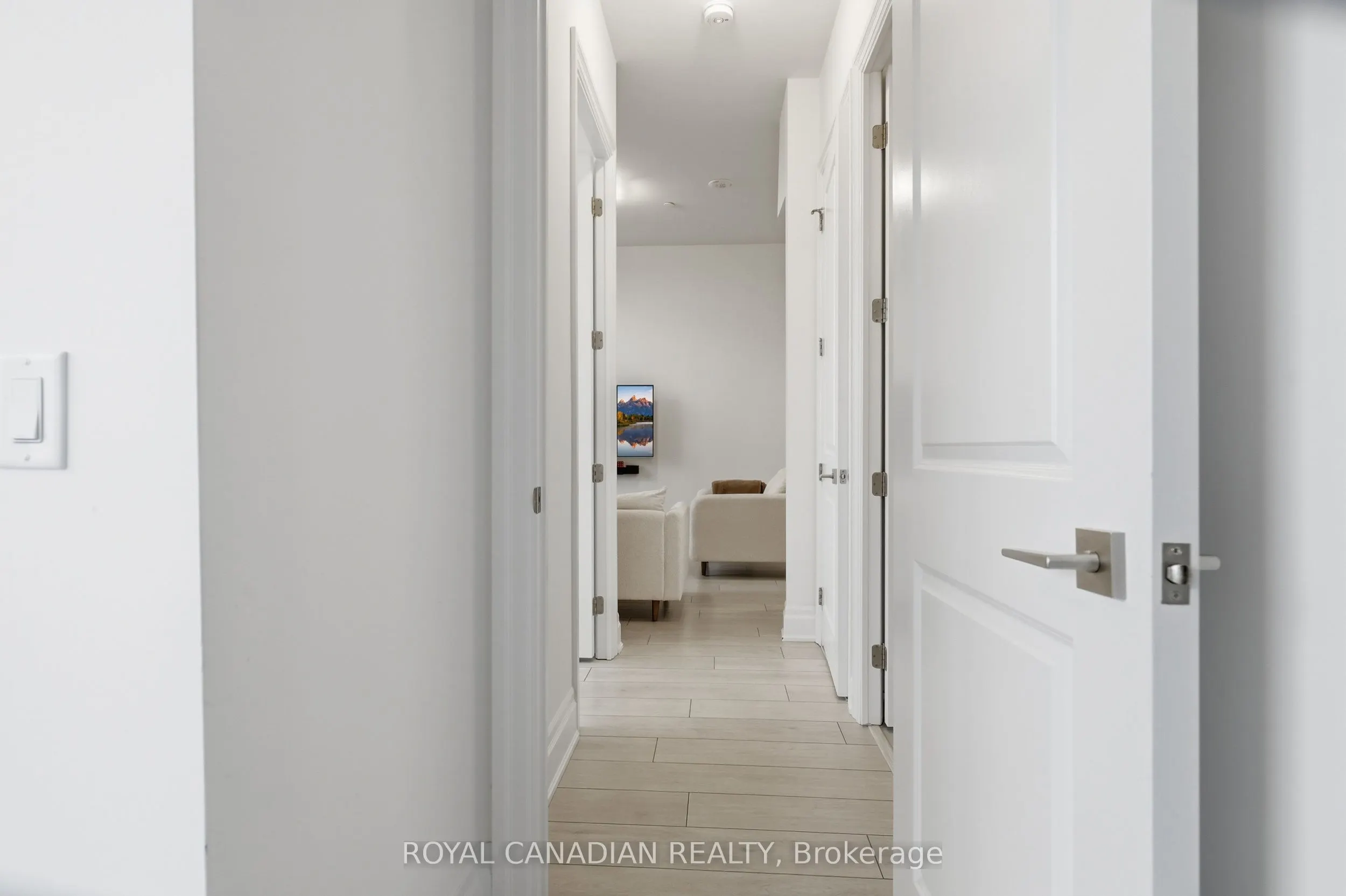 30 Elm Drive W #PH 02