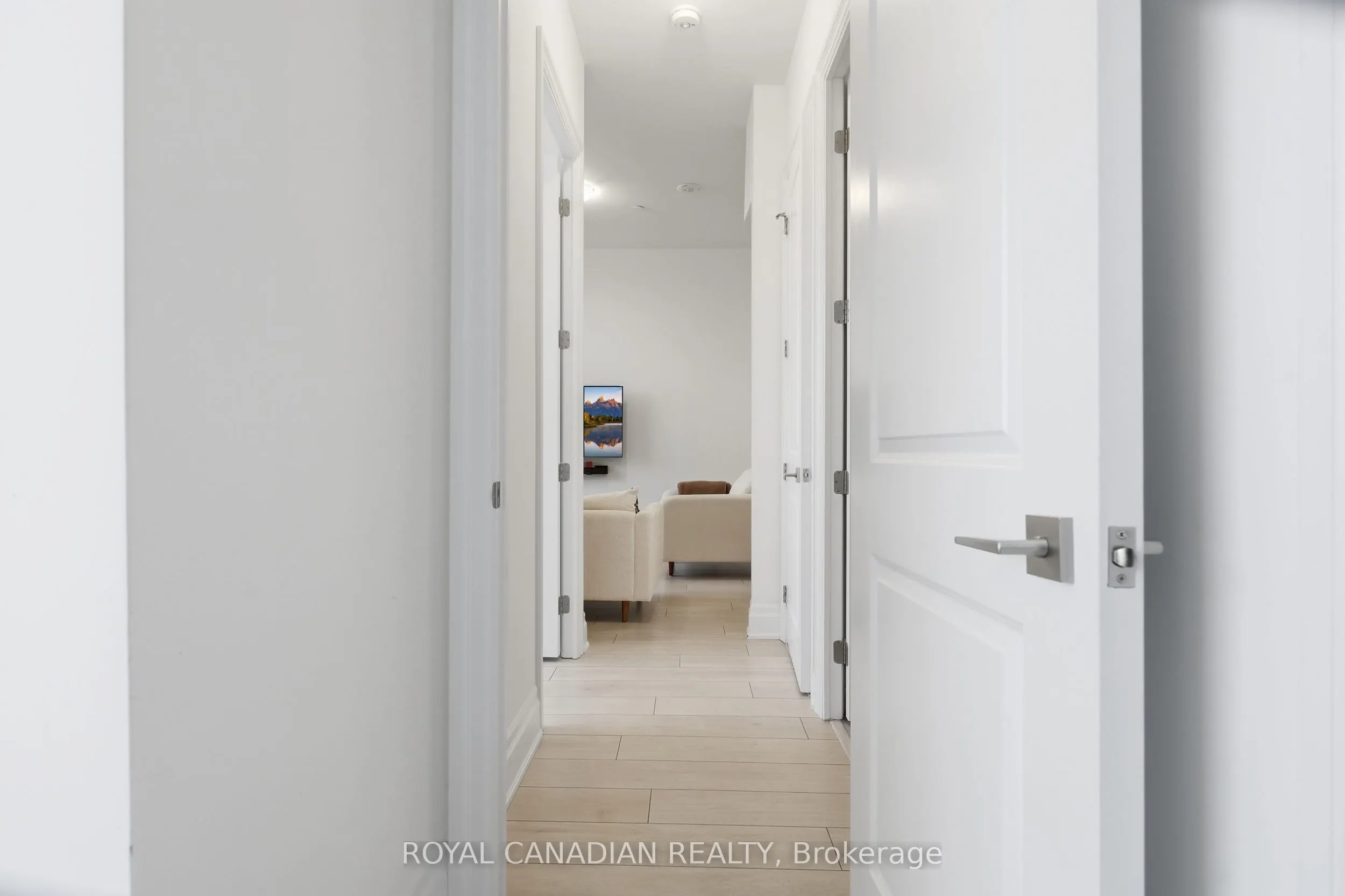 30 Elm Drive W #PH 02