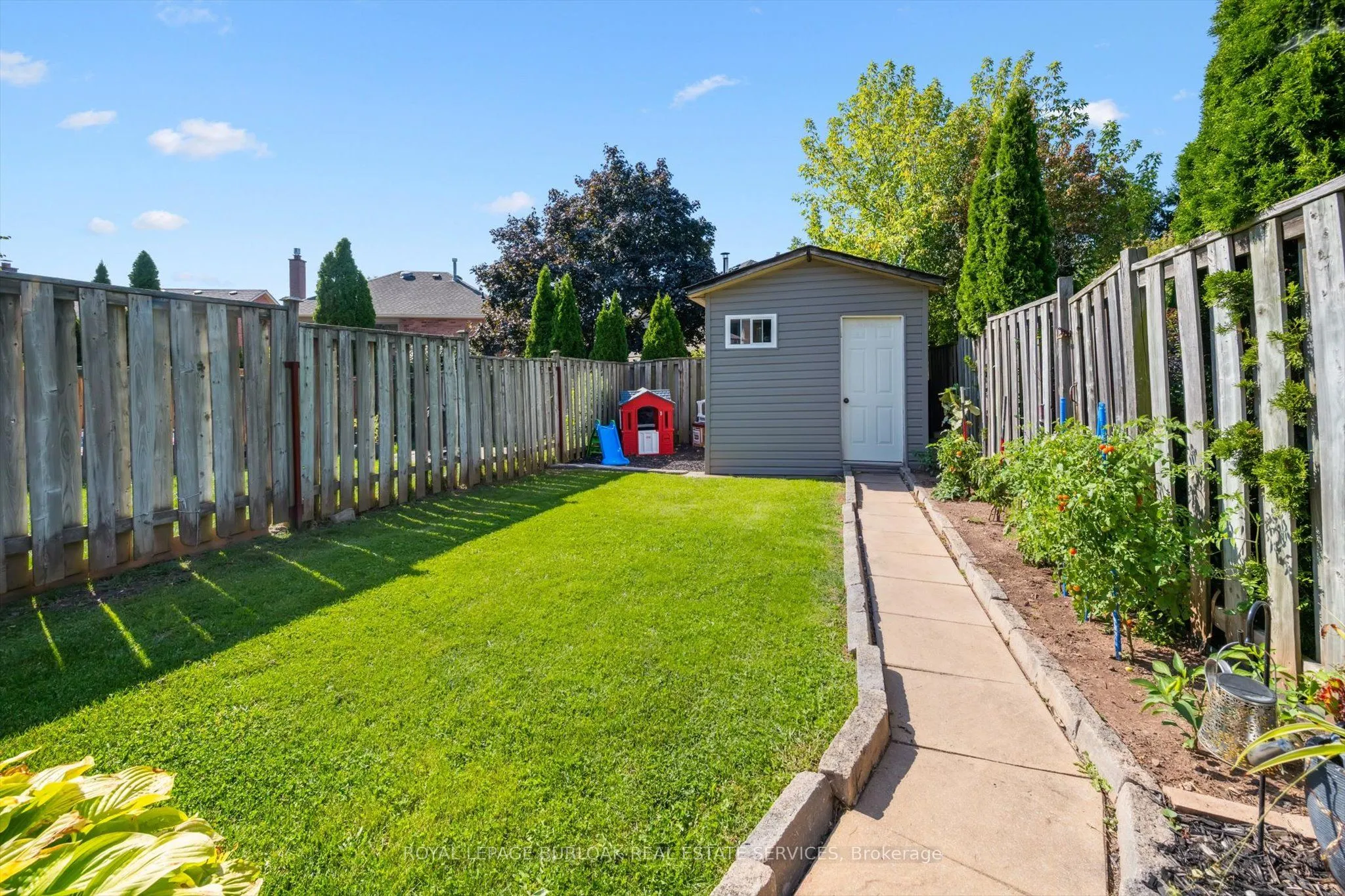 2152 Pelee Boulevard