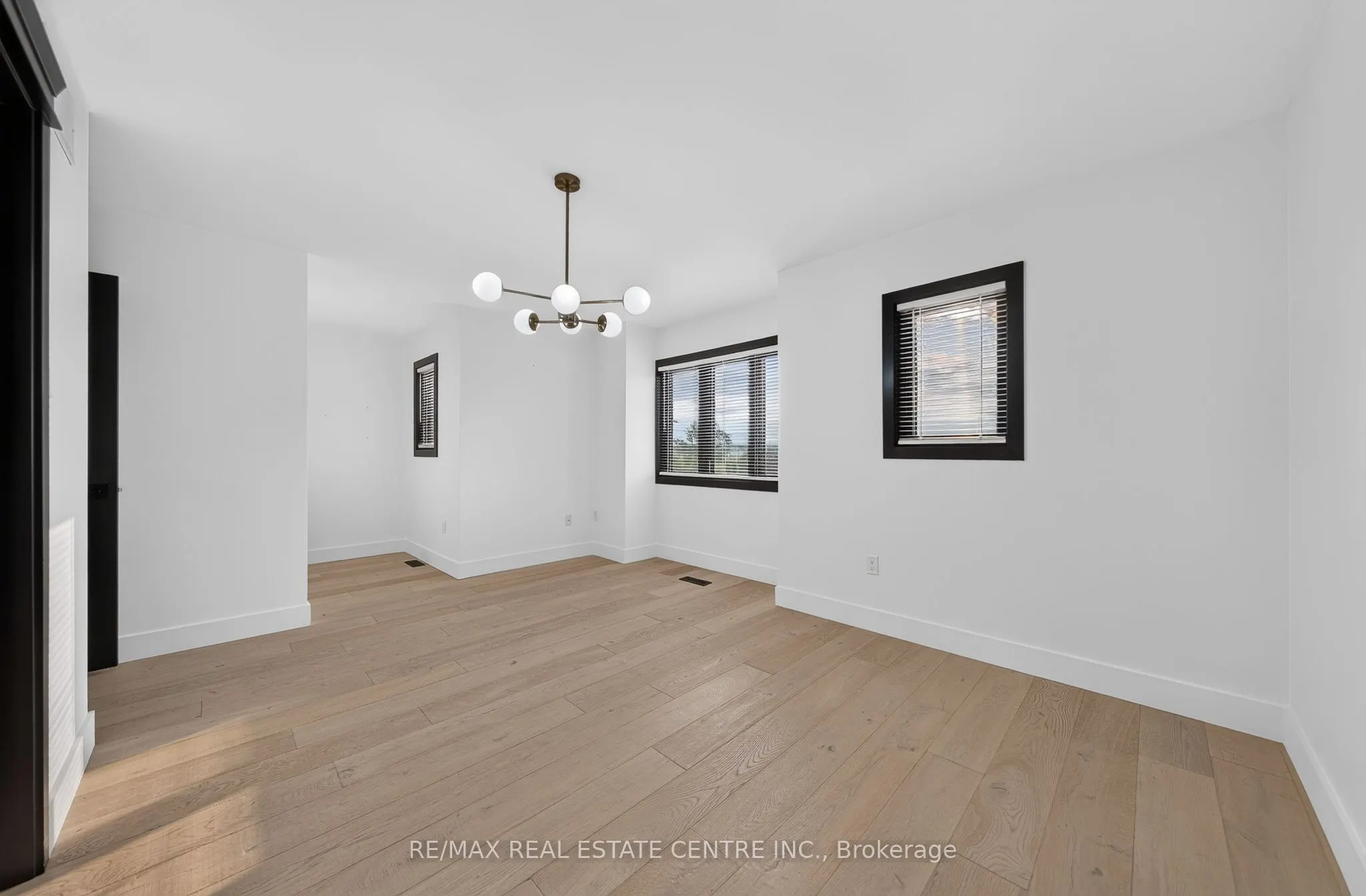 5090 Fairview Street #50
