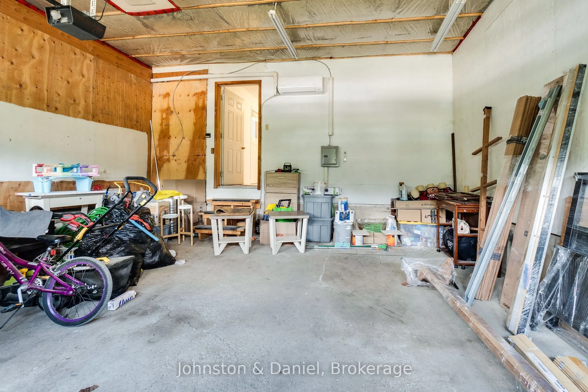 12 Jason Crescent