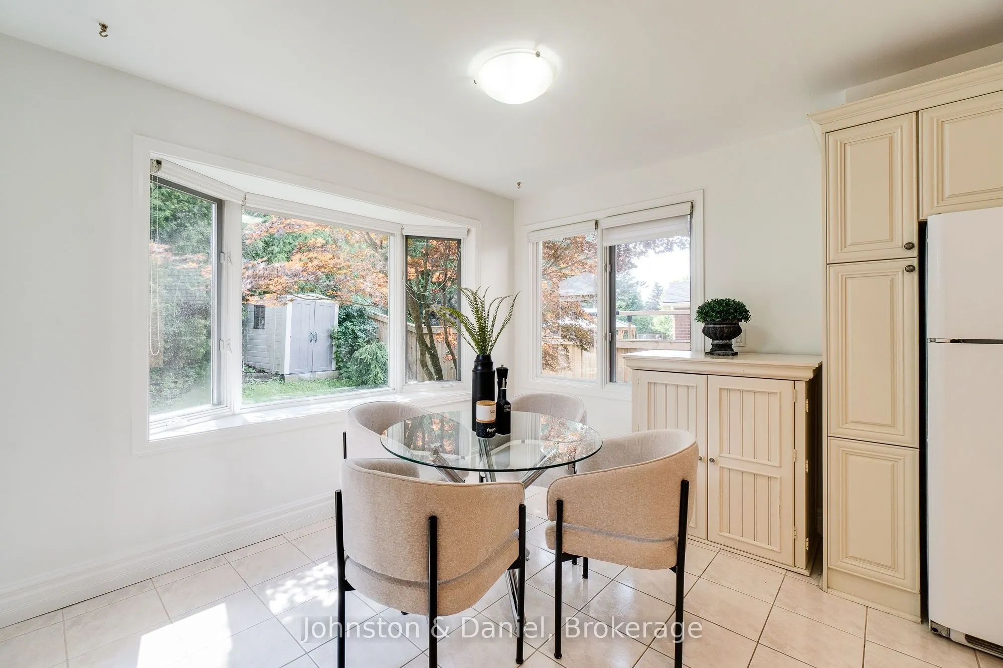 12 Jason Crescent