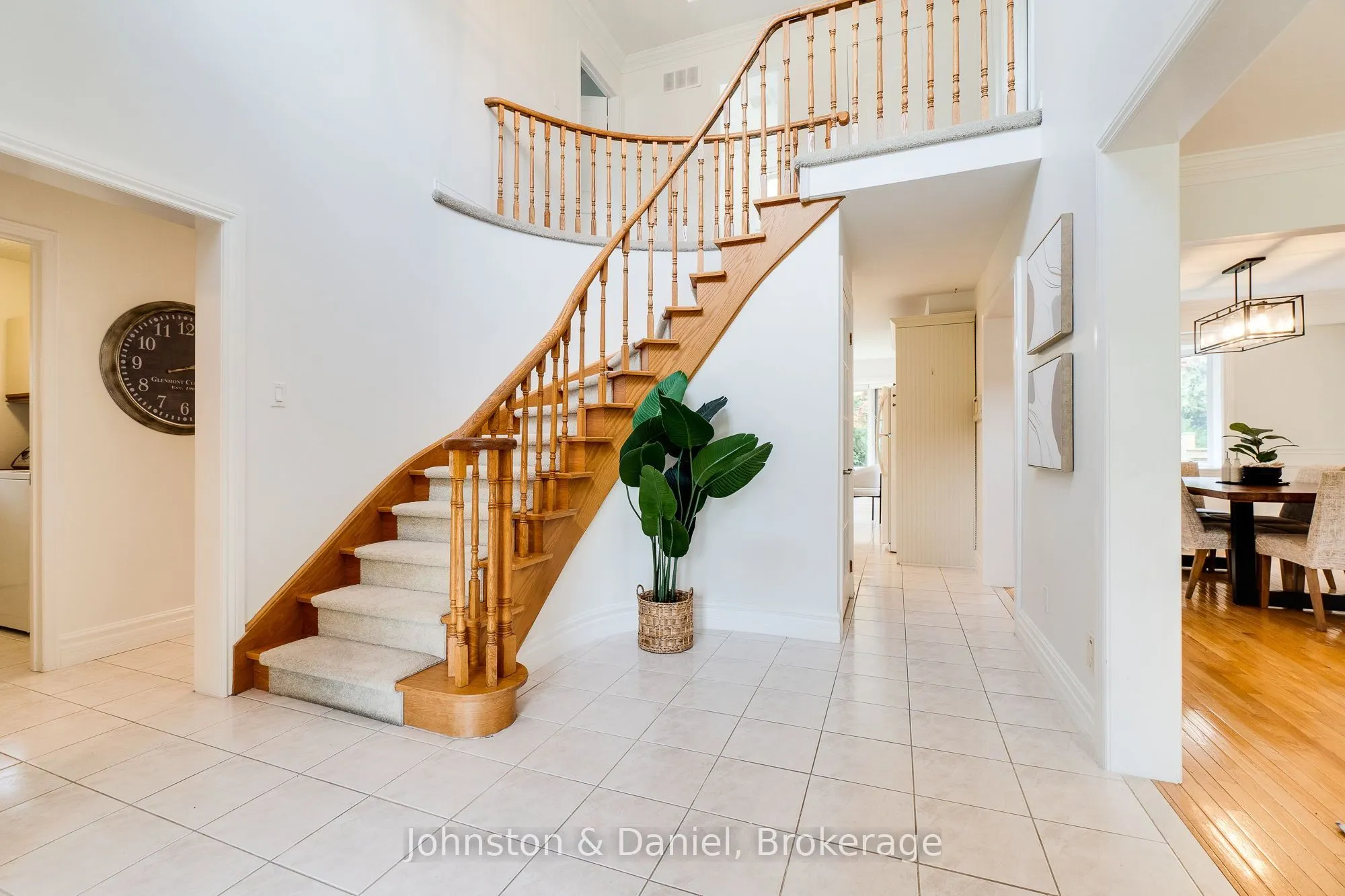 12 Jason Crescent