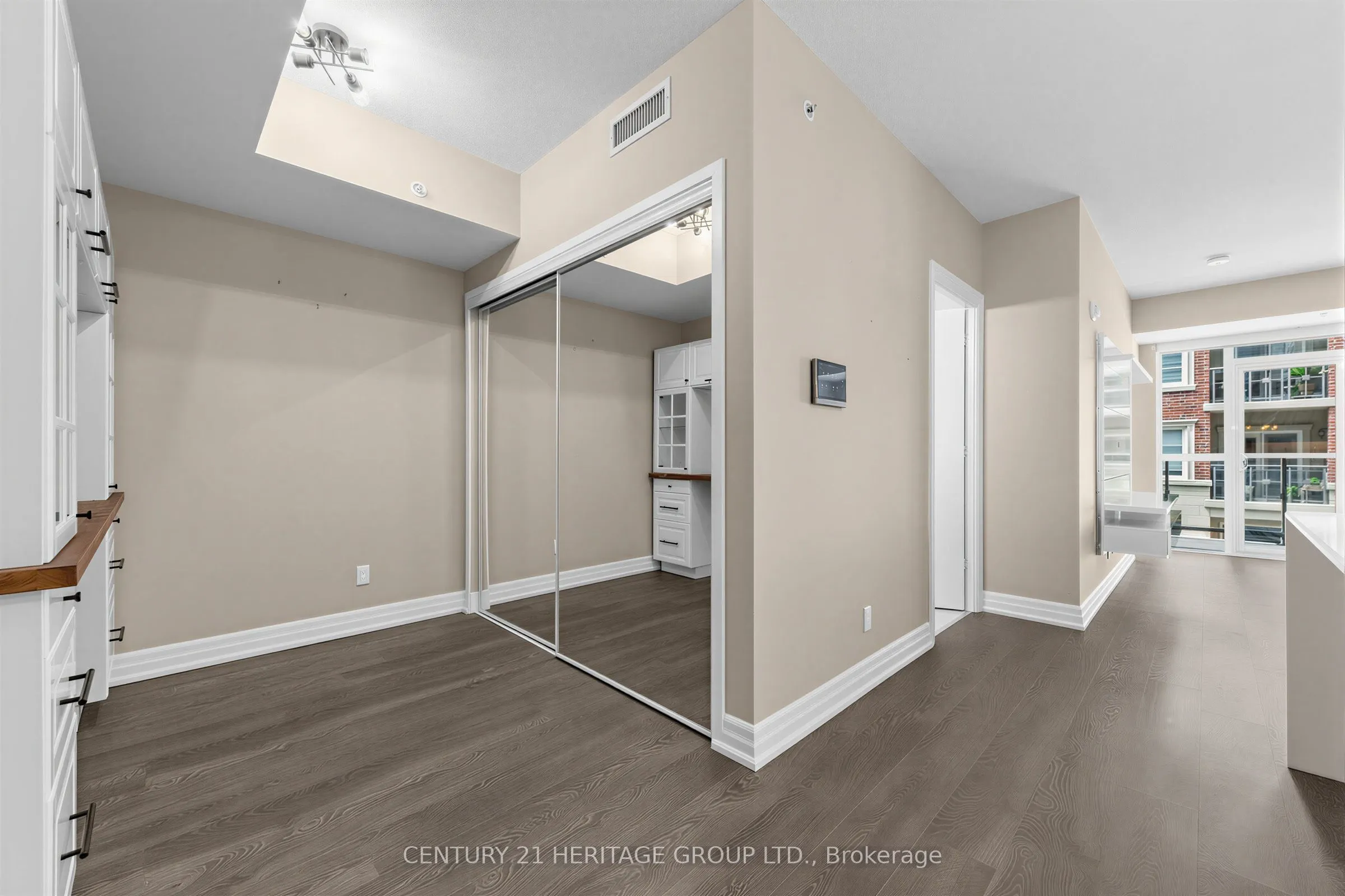 50 Ann Street #212