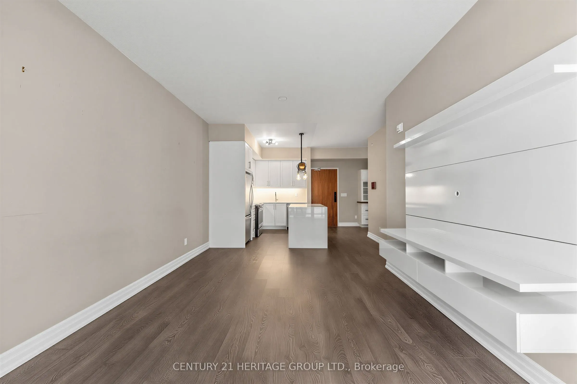 50 Ann Street #212