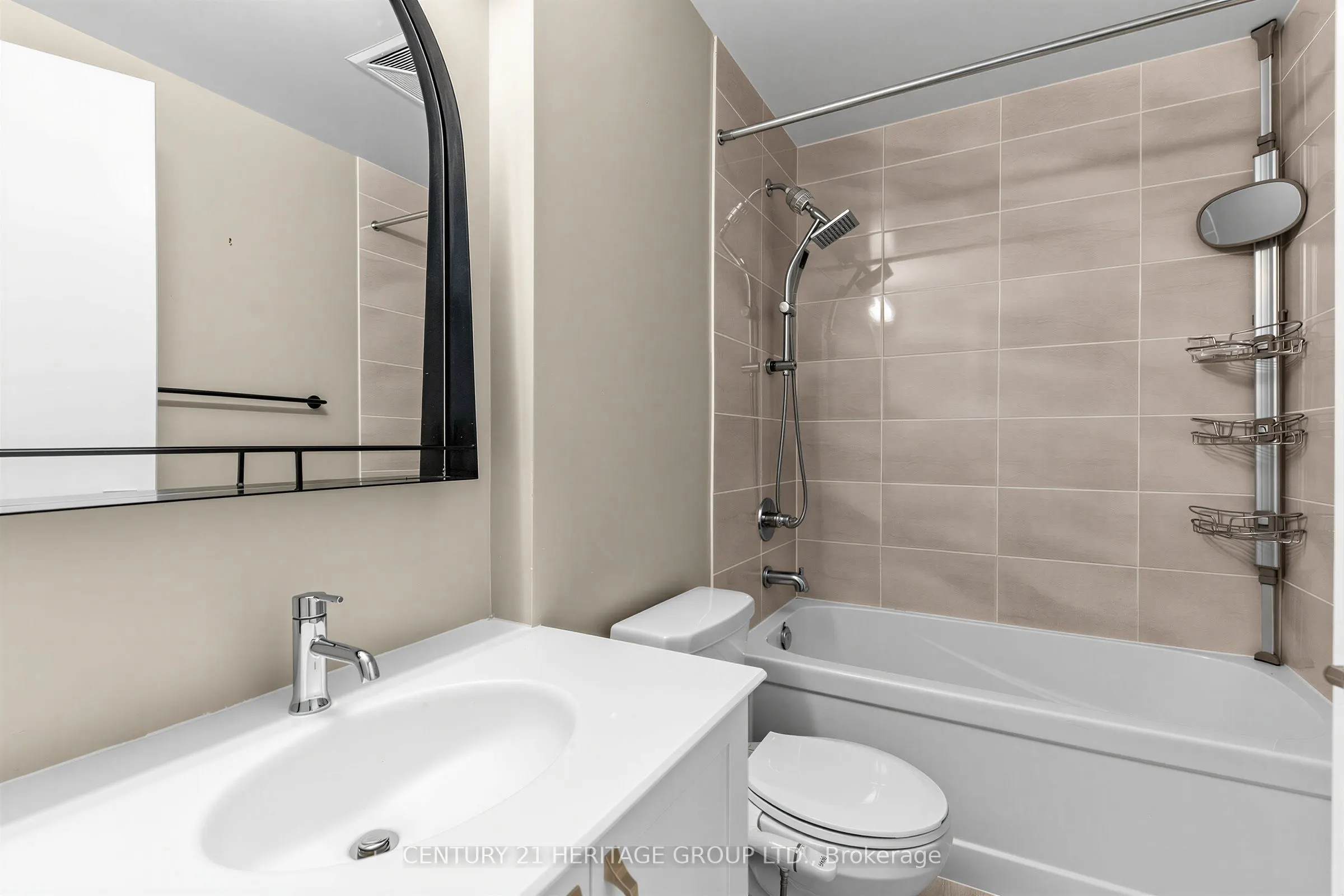 50 Ann Street #212