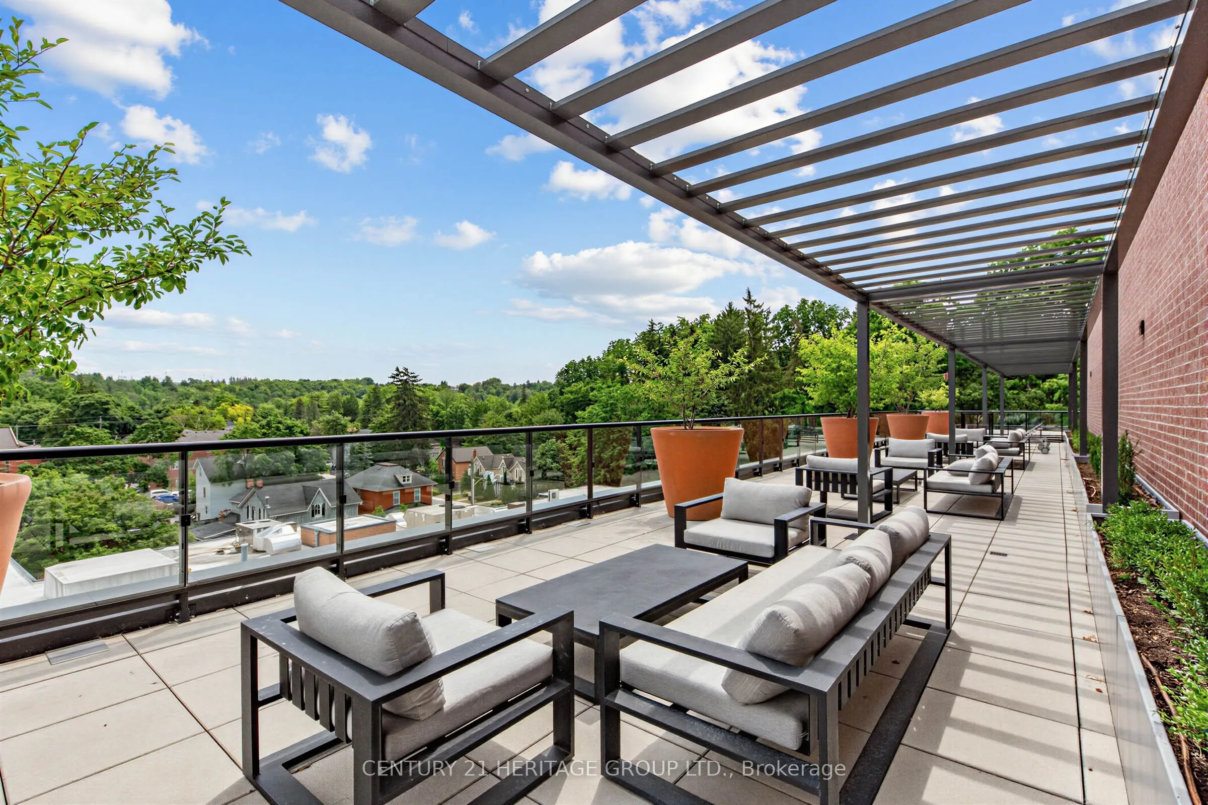 50 Ann Street #212