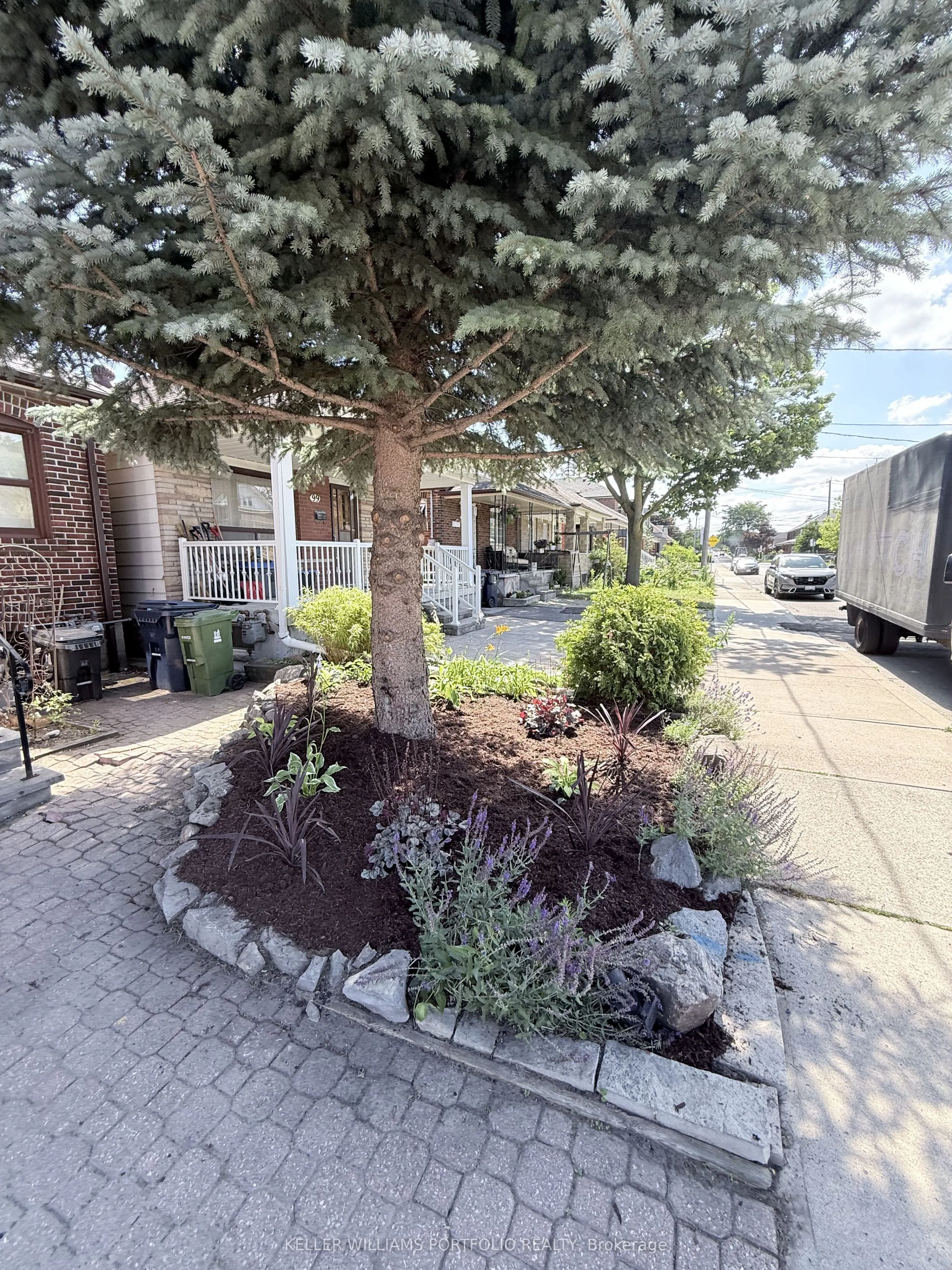 97 Livingstone Avenue