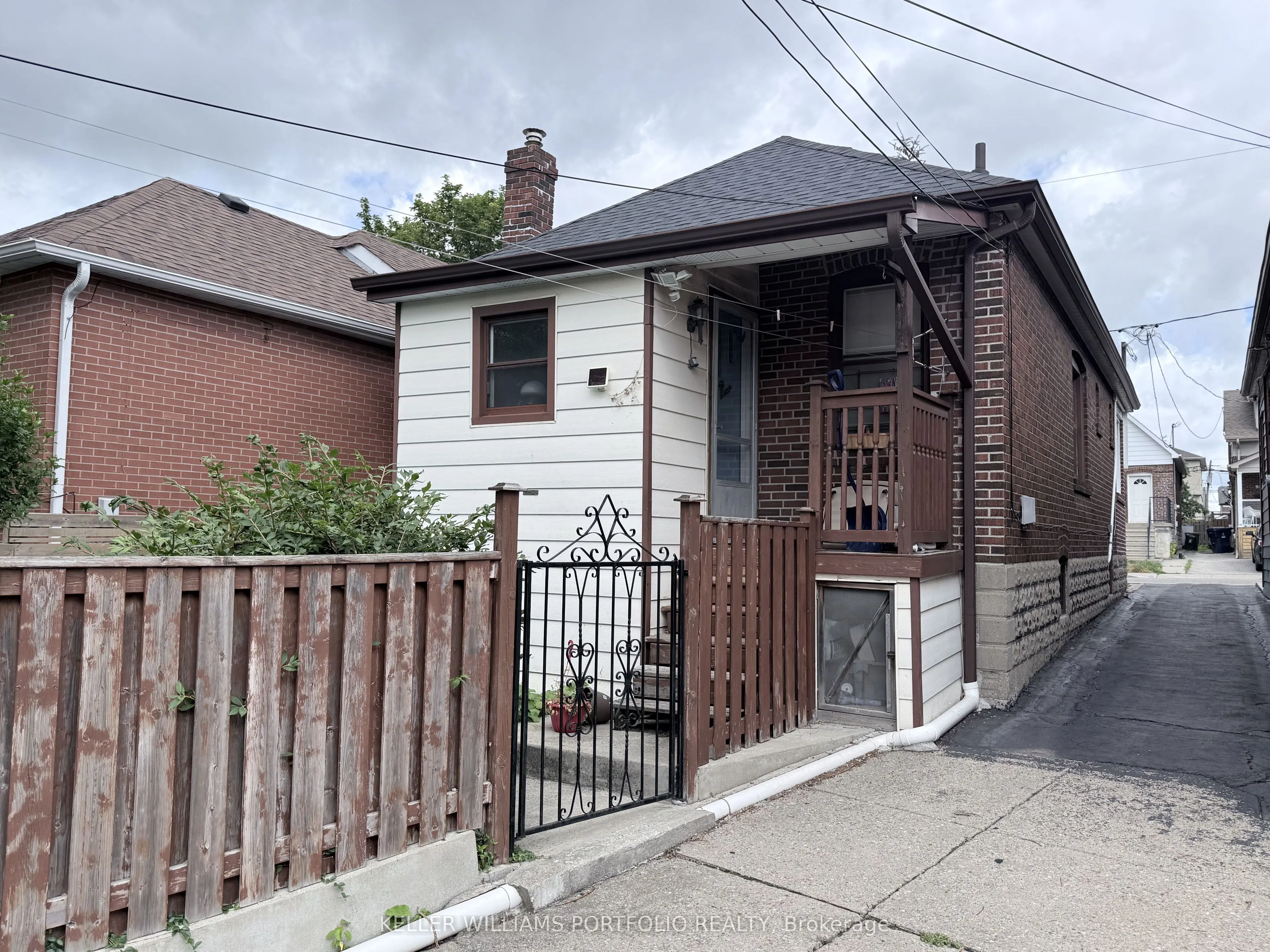 97 Livingstone Avenue