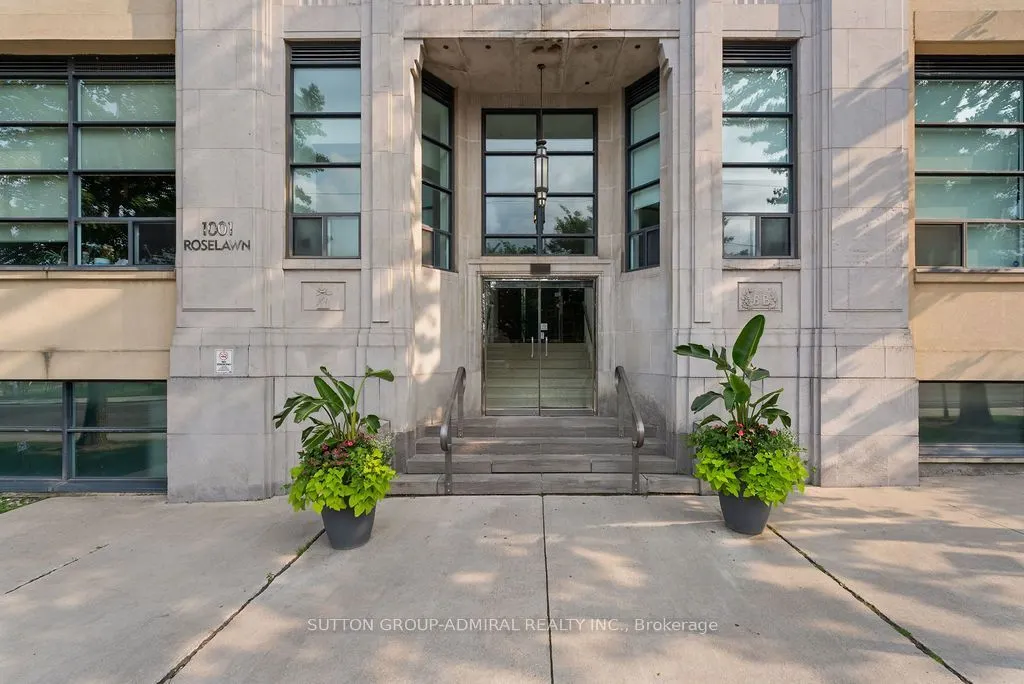 1001 Roselawn Avenue #124