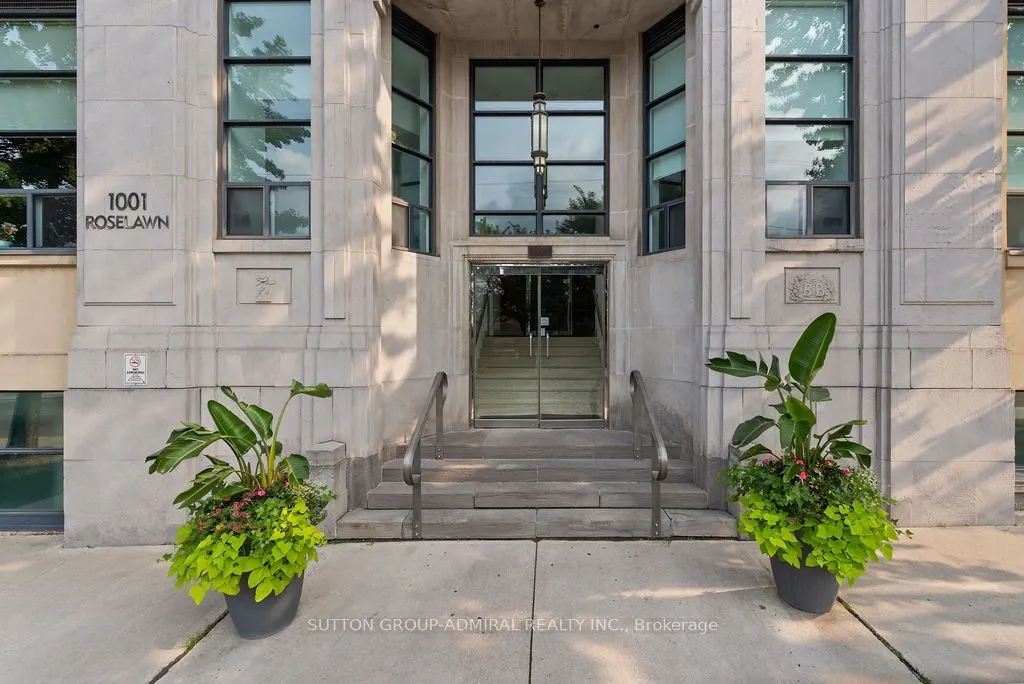 1001 Roselawn Avenue #124