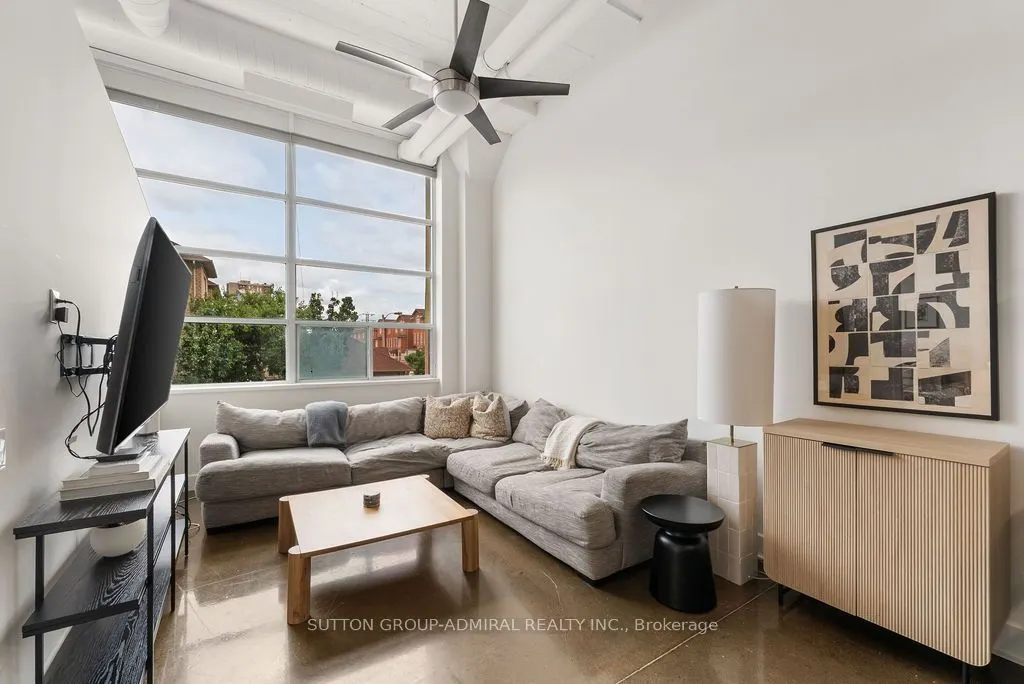 1001 Roselawn Avenue #124