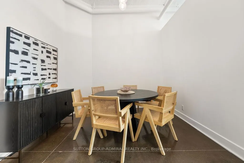 1001 Roselawn Avenue #124