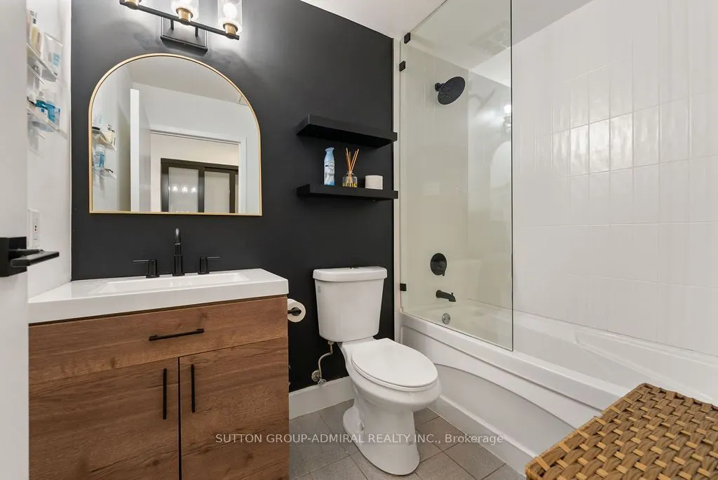 1001 Roselawn Avenue #124