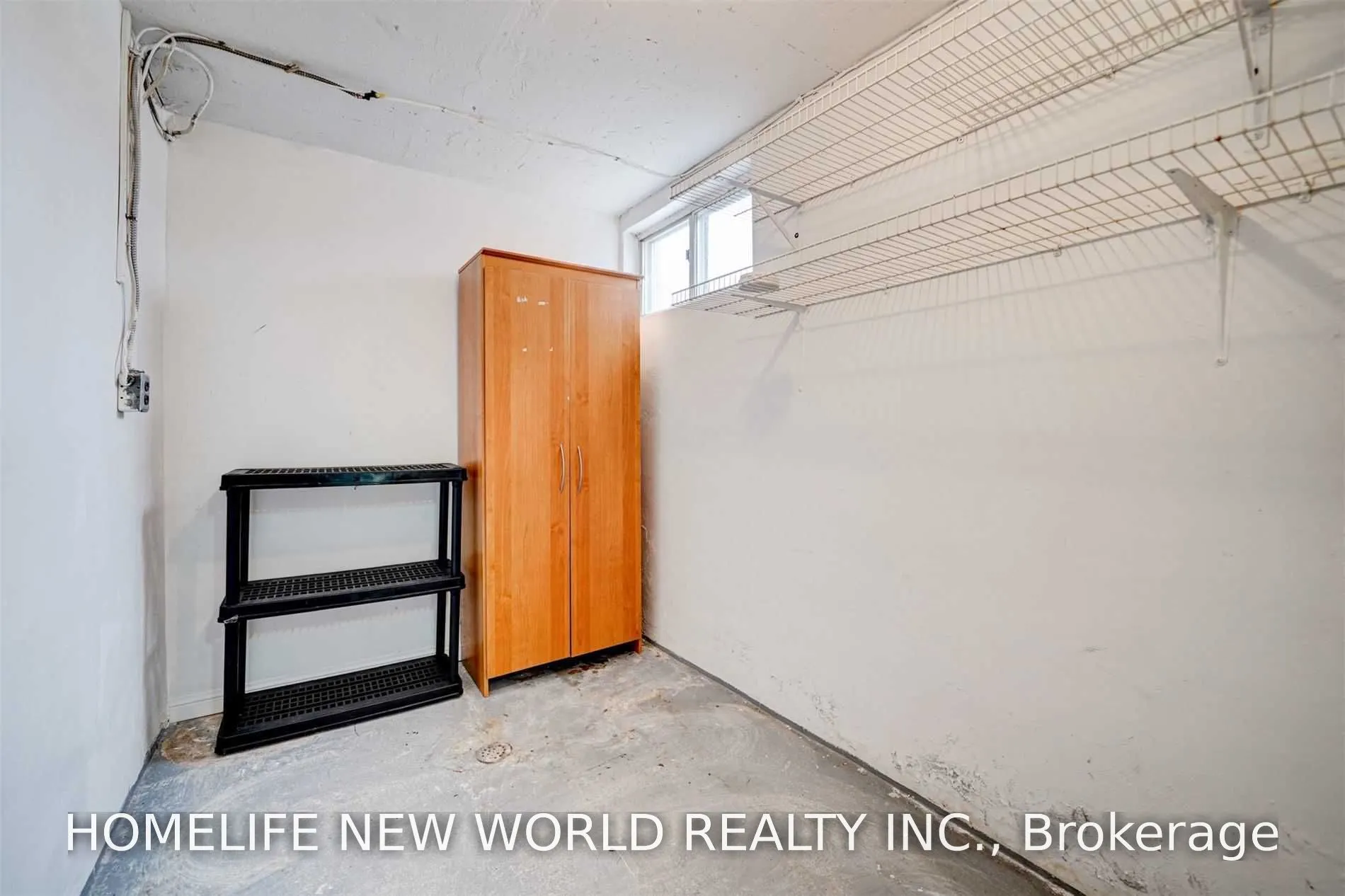 349 Woodale Avenue