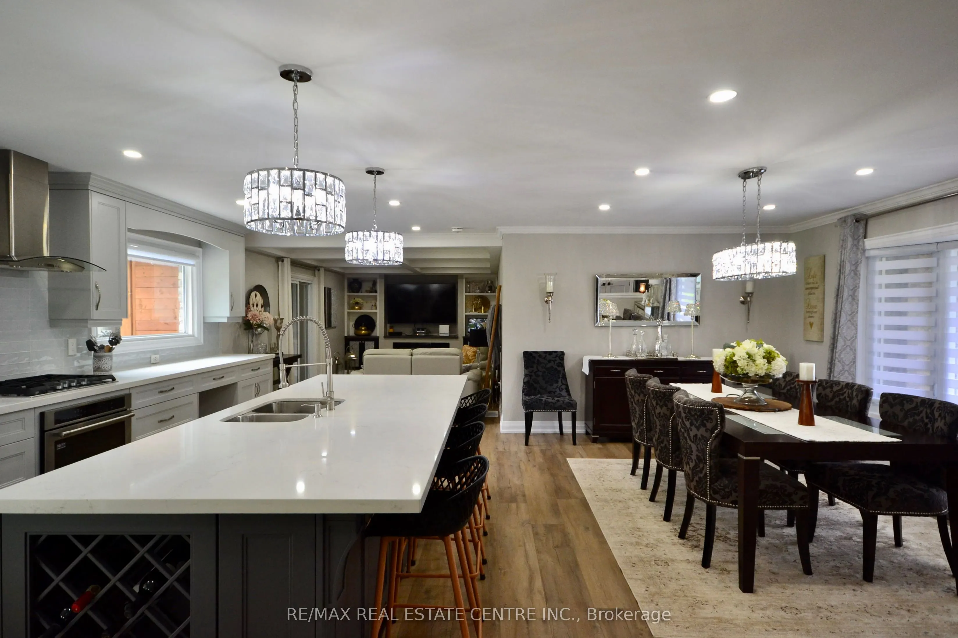 8 Kevinwood Drive