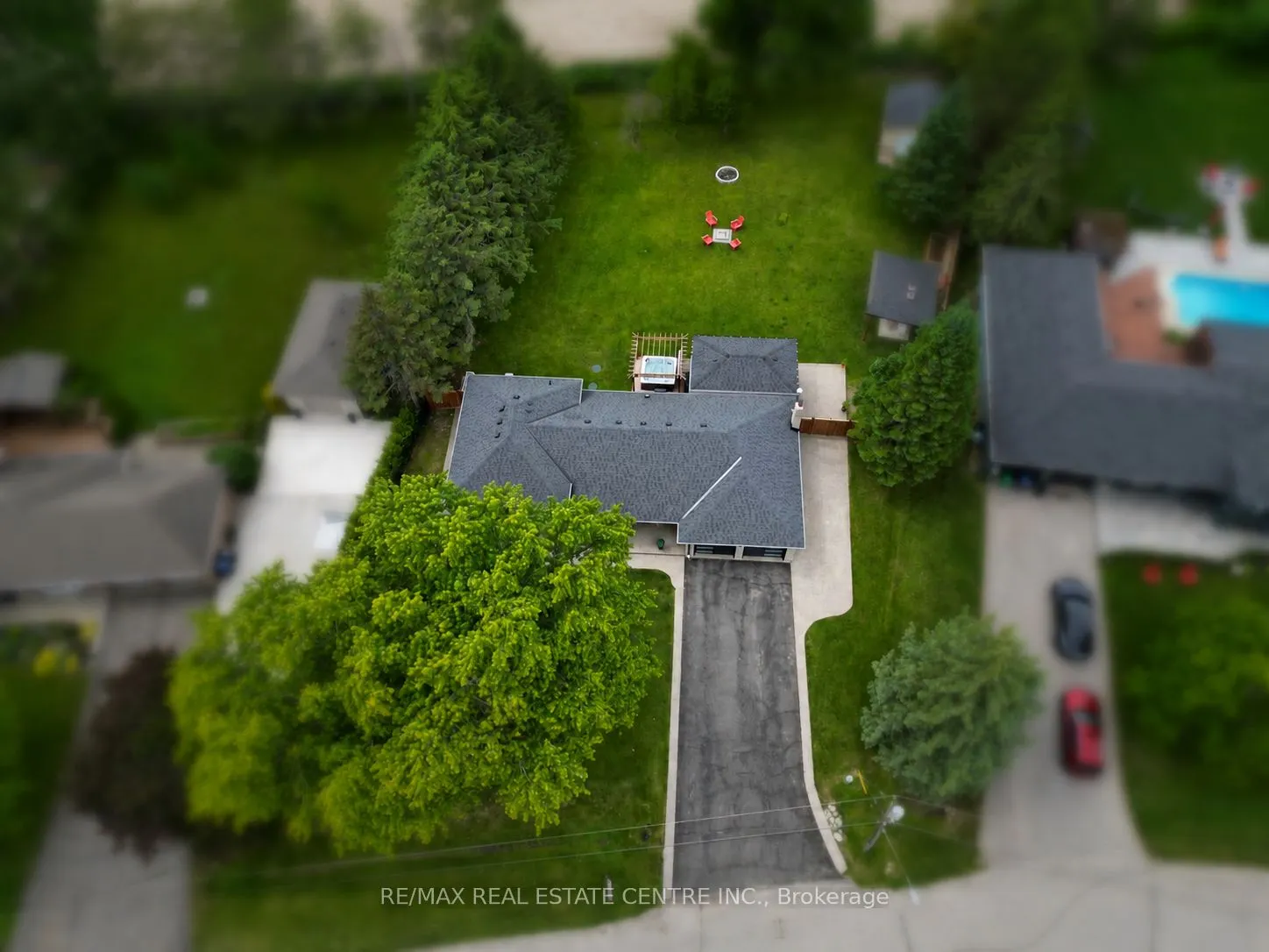 8 Kevinwood Drive