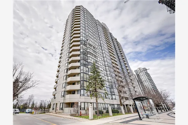 330 Rathburn Road W