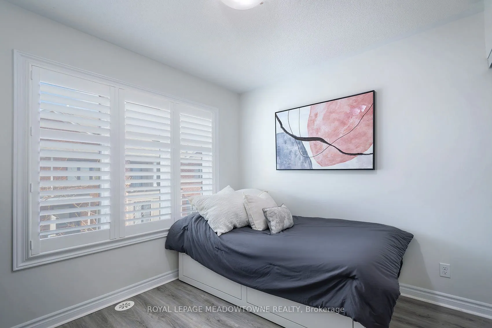 10 Carnation Avenue #19