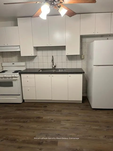 1746A Eglinton Avenue W #2