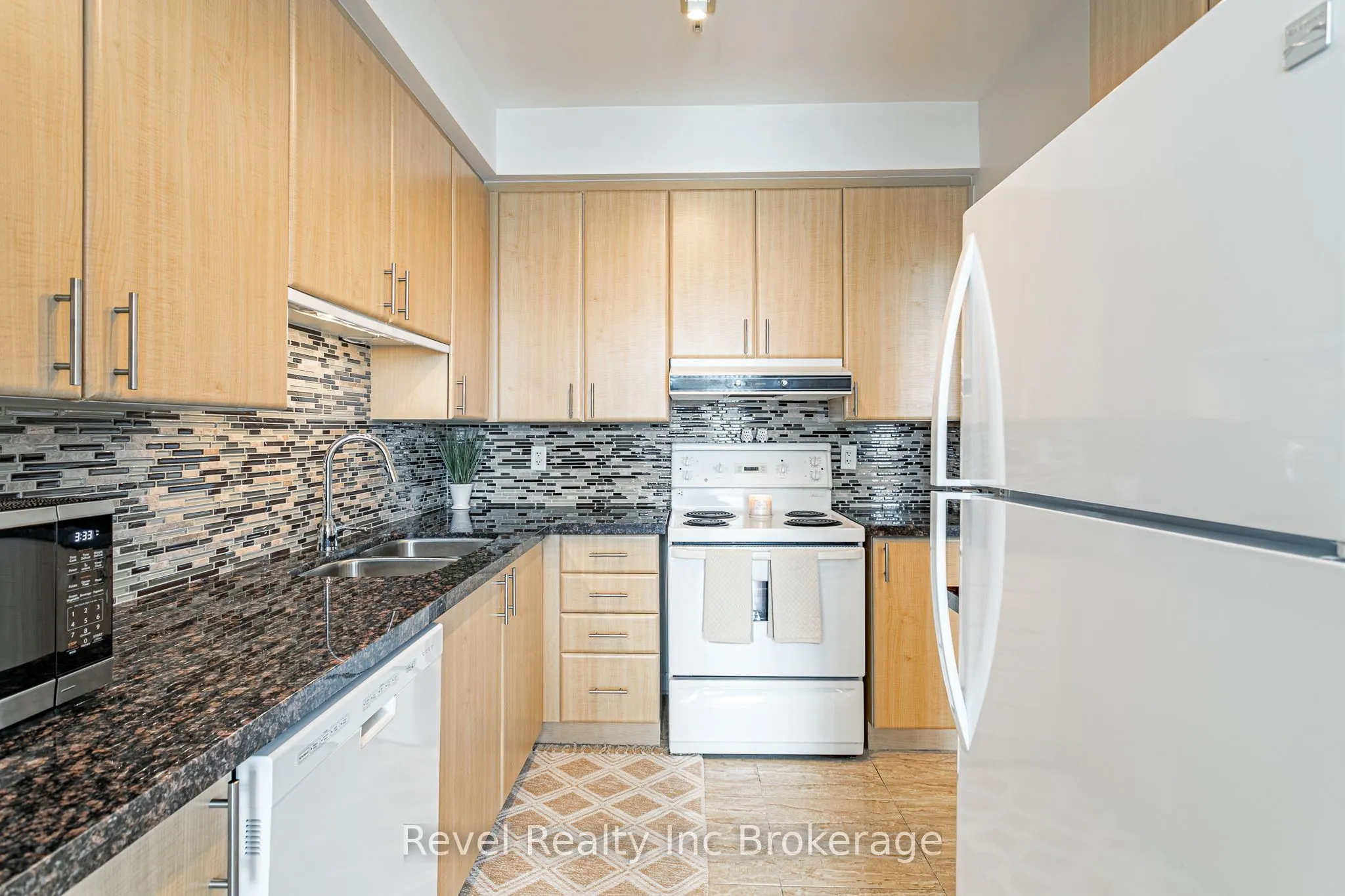 80 Port Street E #515