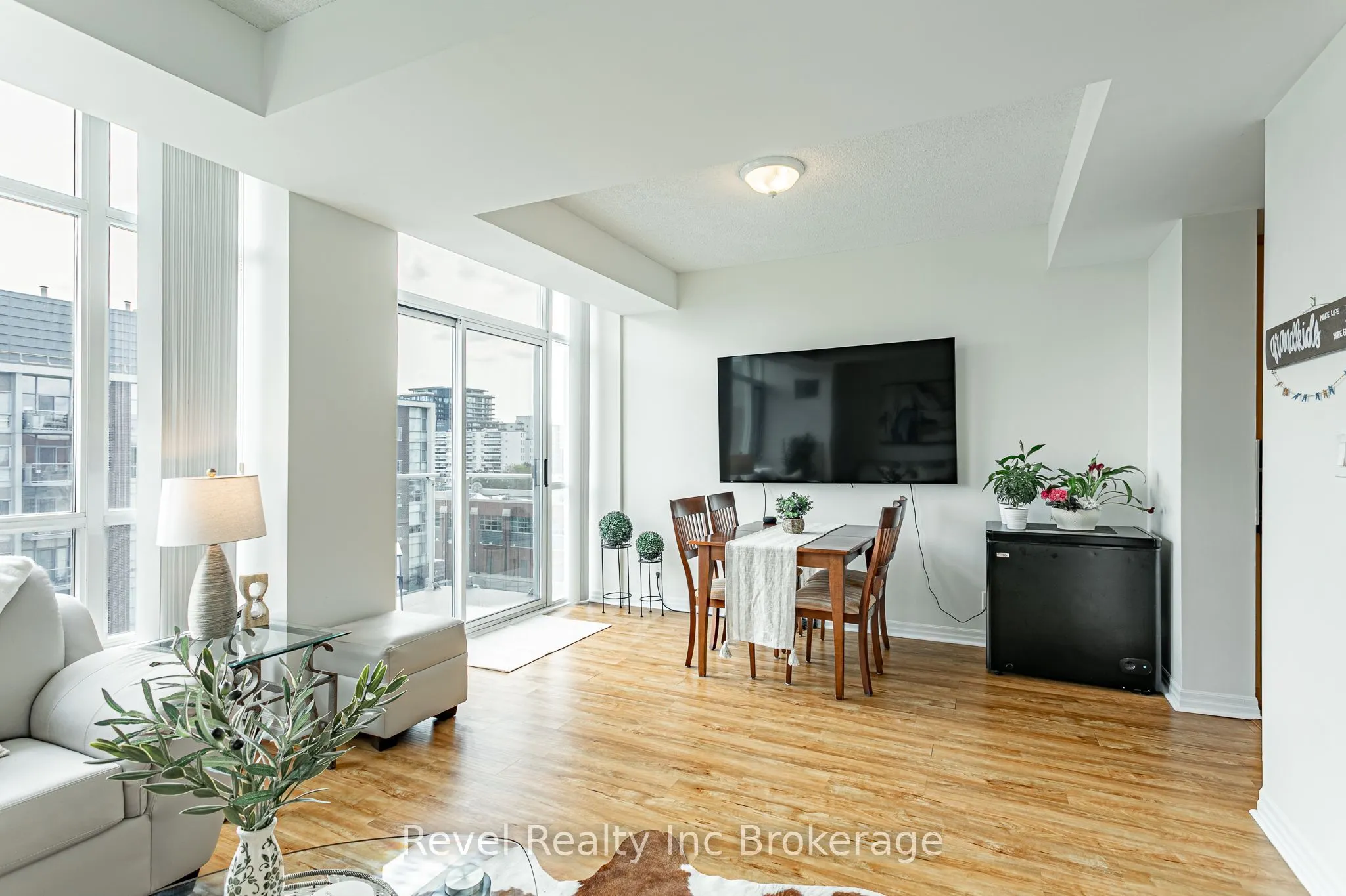 80 Port Street E #515