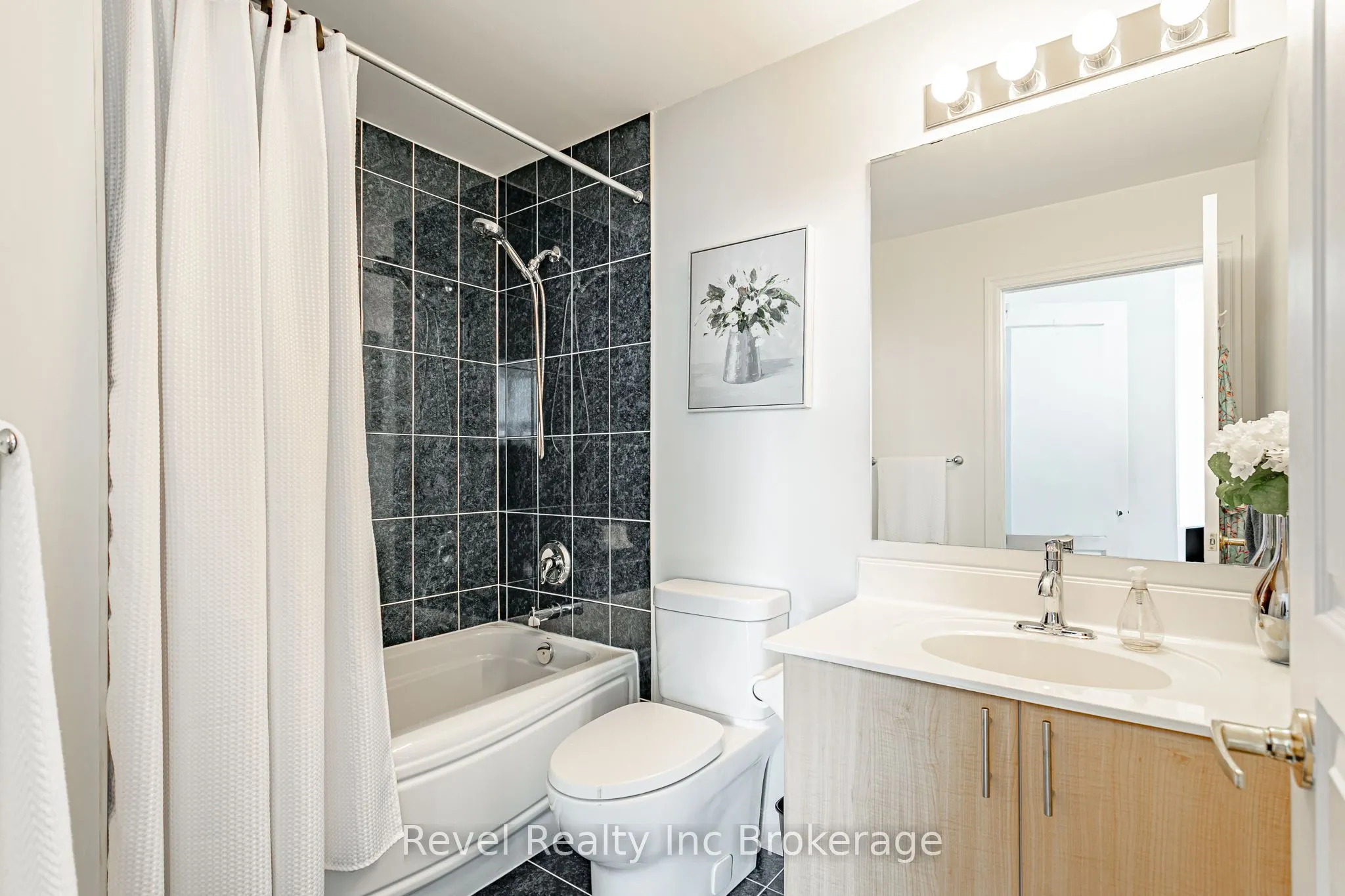 80 Port Street E #515