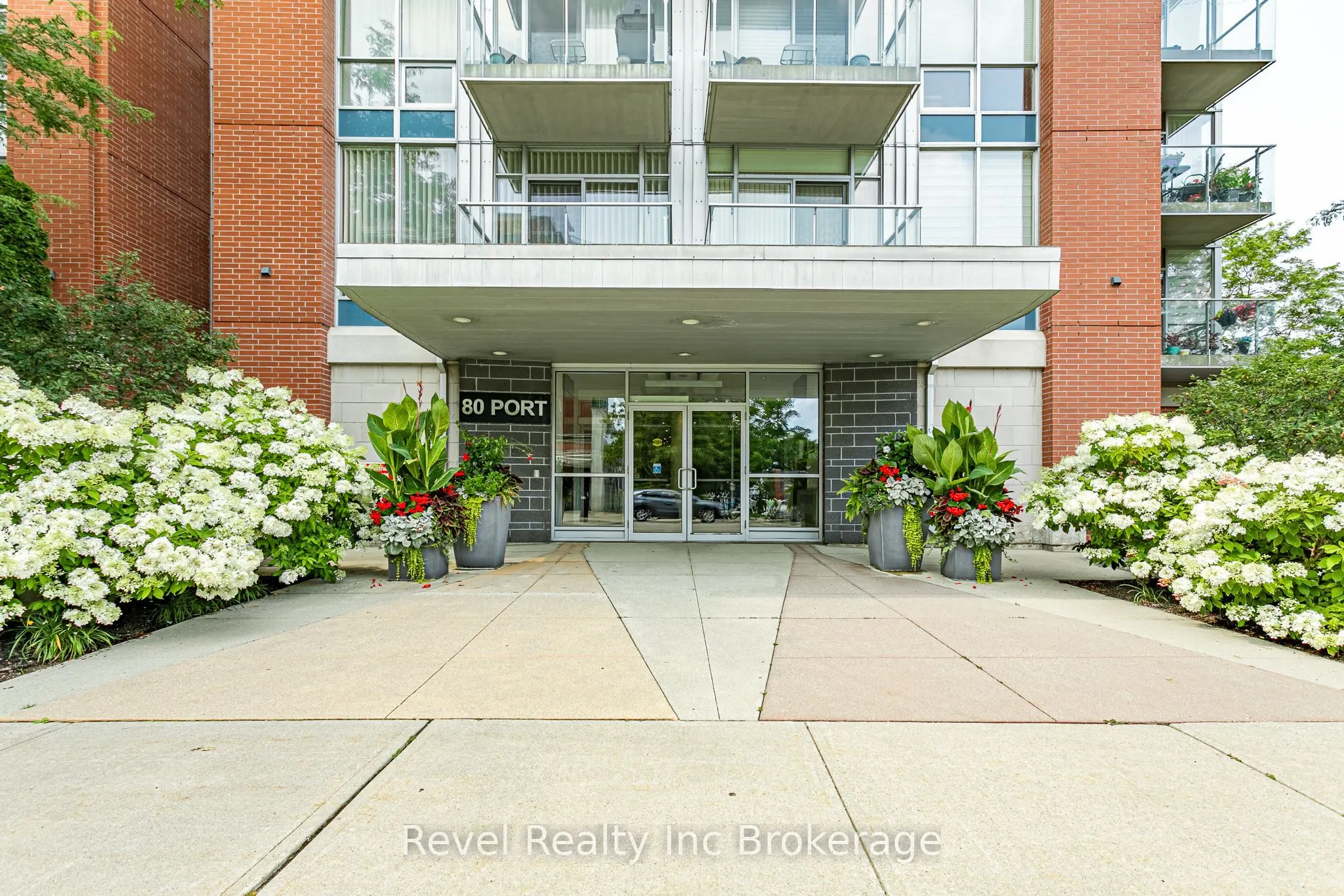 80 Port Street E #515