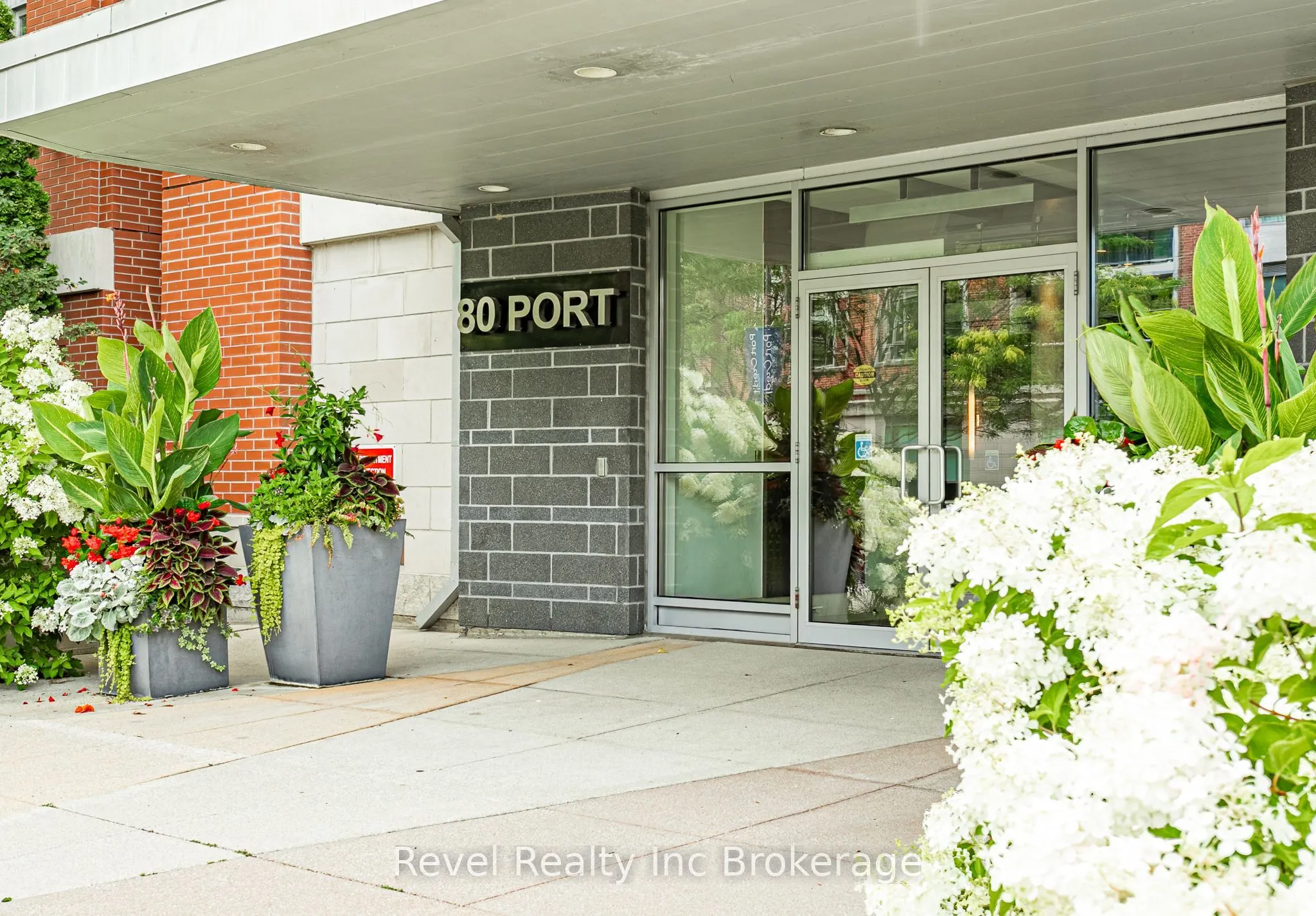 80 Port Street E #515